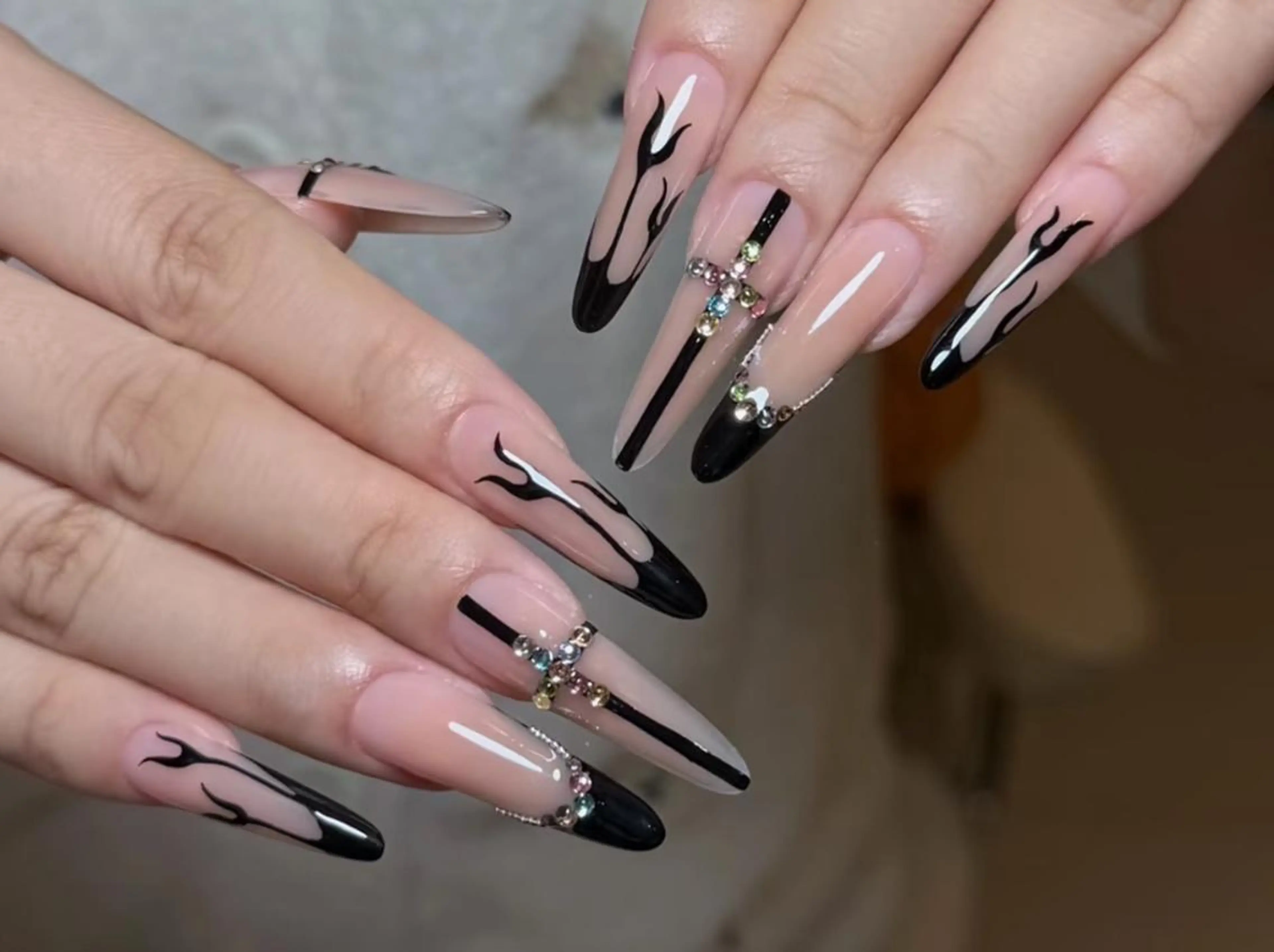 ネイル ハンドネイル エリ🫧 nail池袋東口のネイルデザイン