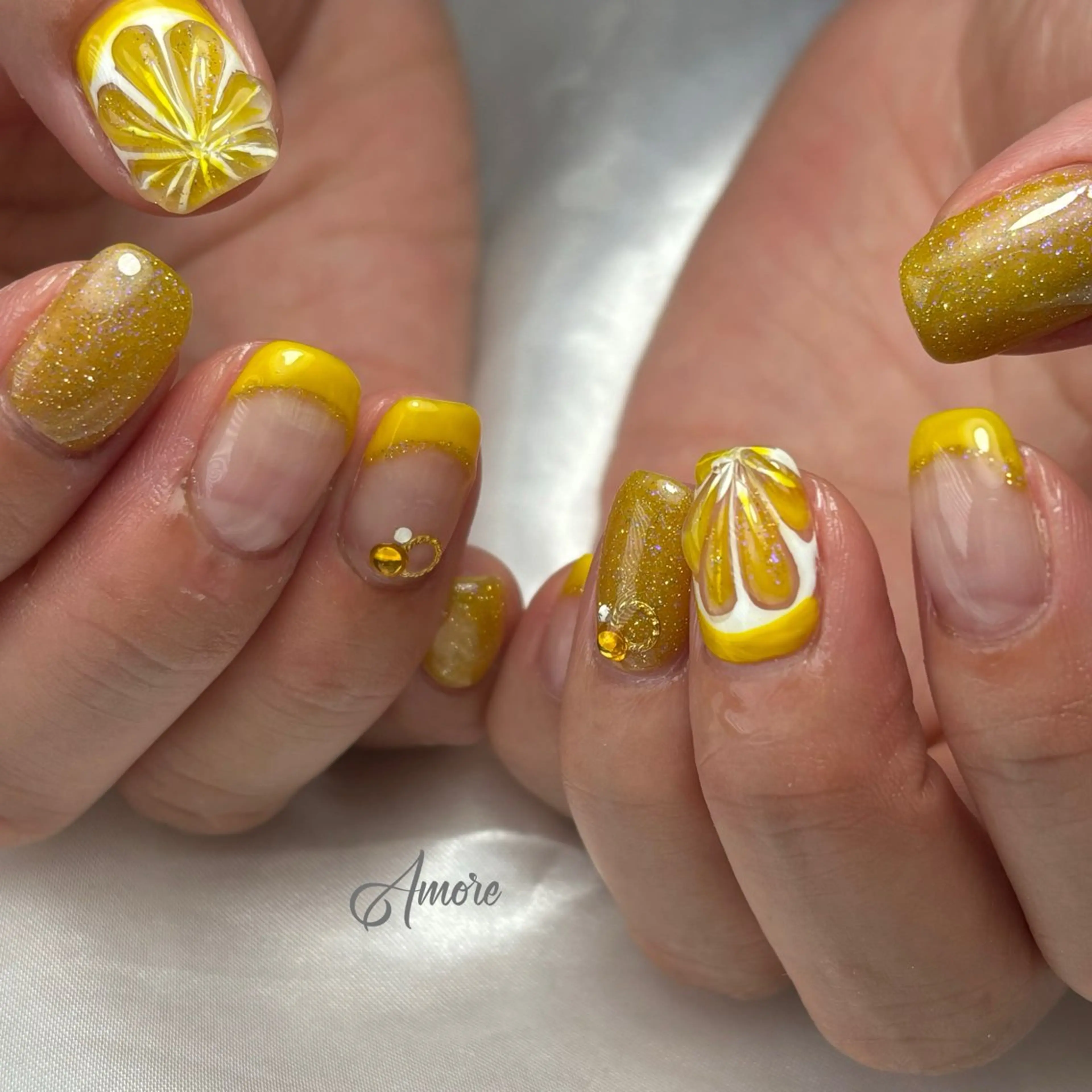 ネイル ジェルネイル キラキラネイル 韓国ネイル マグネットネイル パラジェル You kyehwaのネイルデザイン