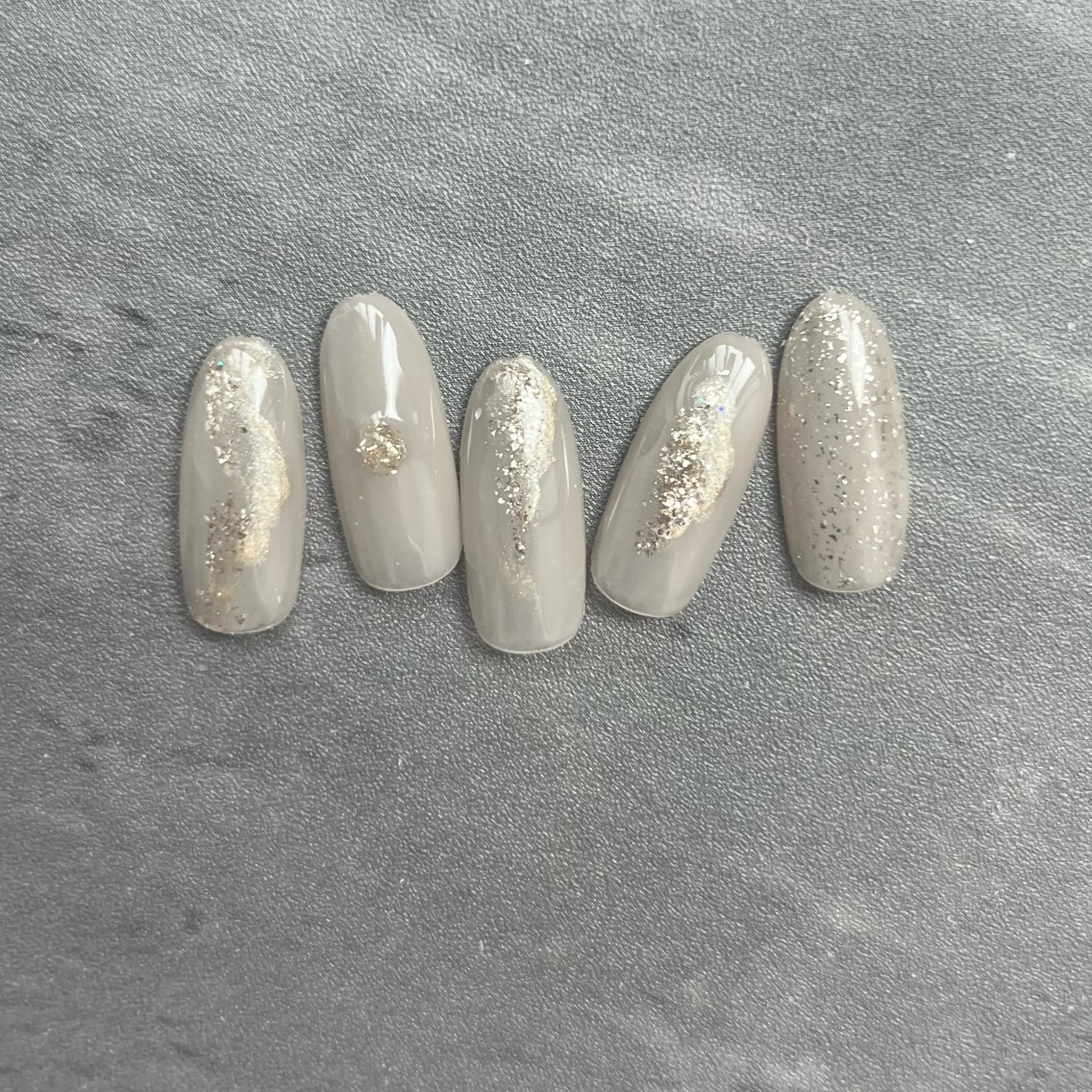 ネイル Ray. ちゅるん系ニュアンスのエステ・リラクイメージ