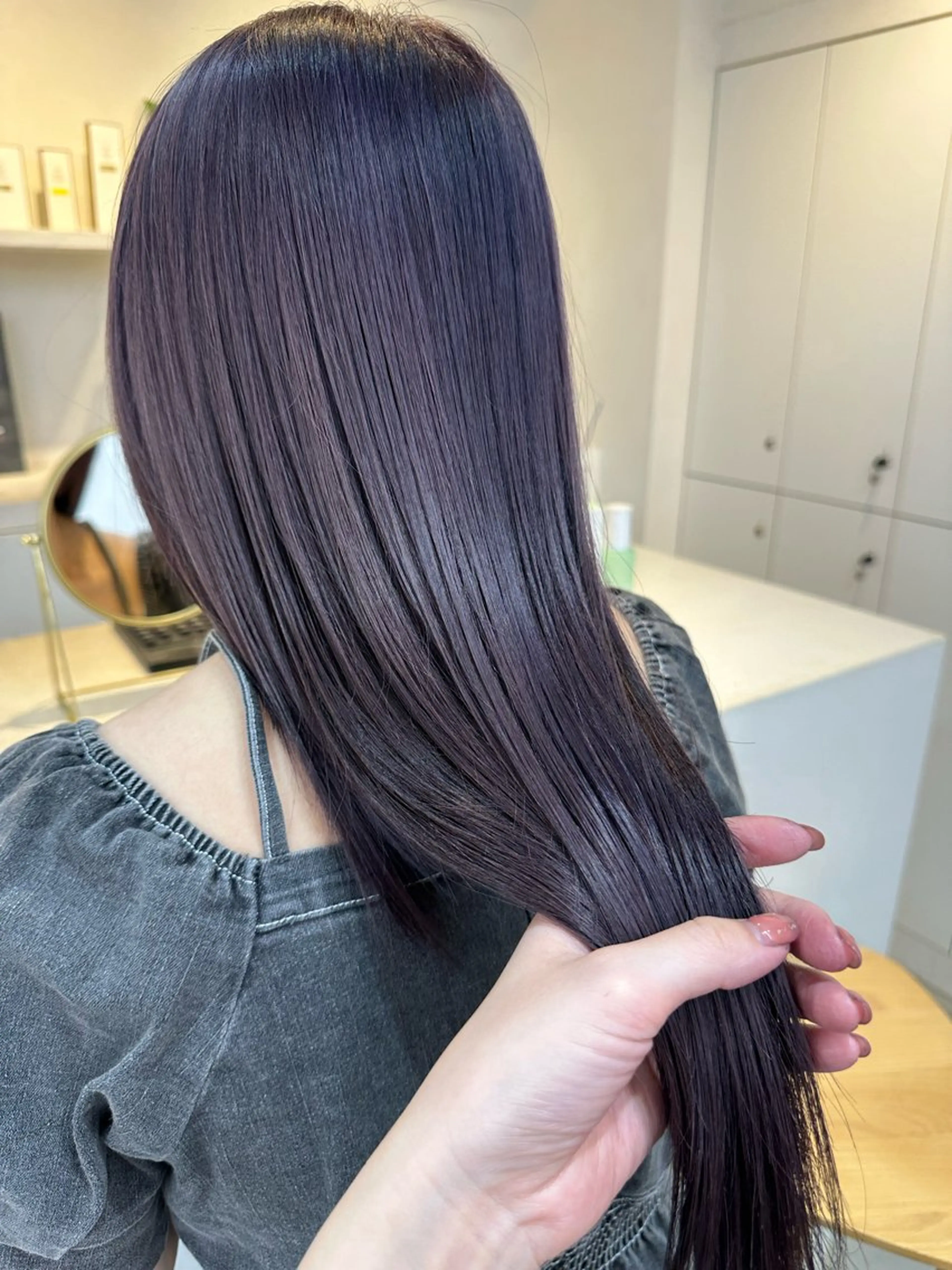 ミディアム カラー ブリーチ ラベンダーカラー 艶カラー/暖色 /縮毛/メンズヘアのヘアスタイル