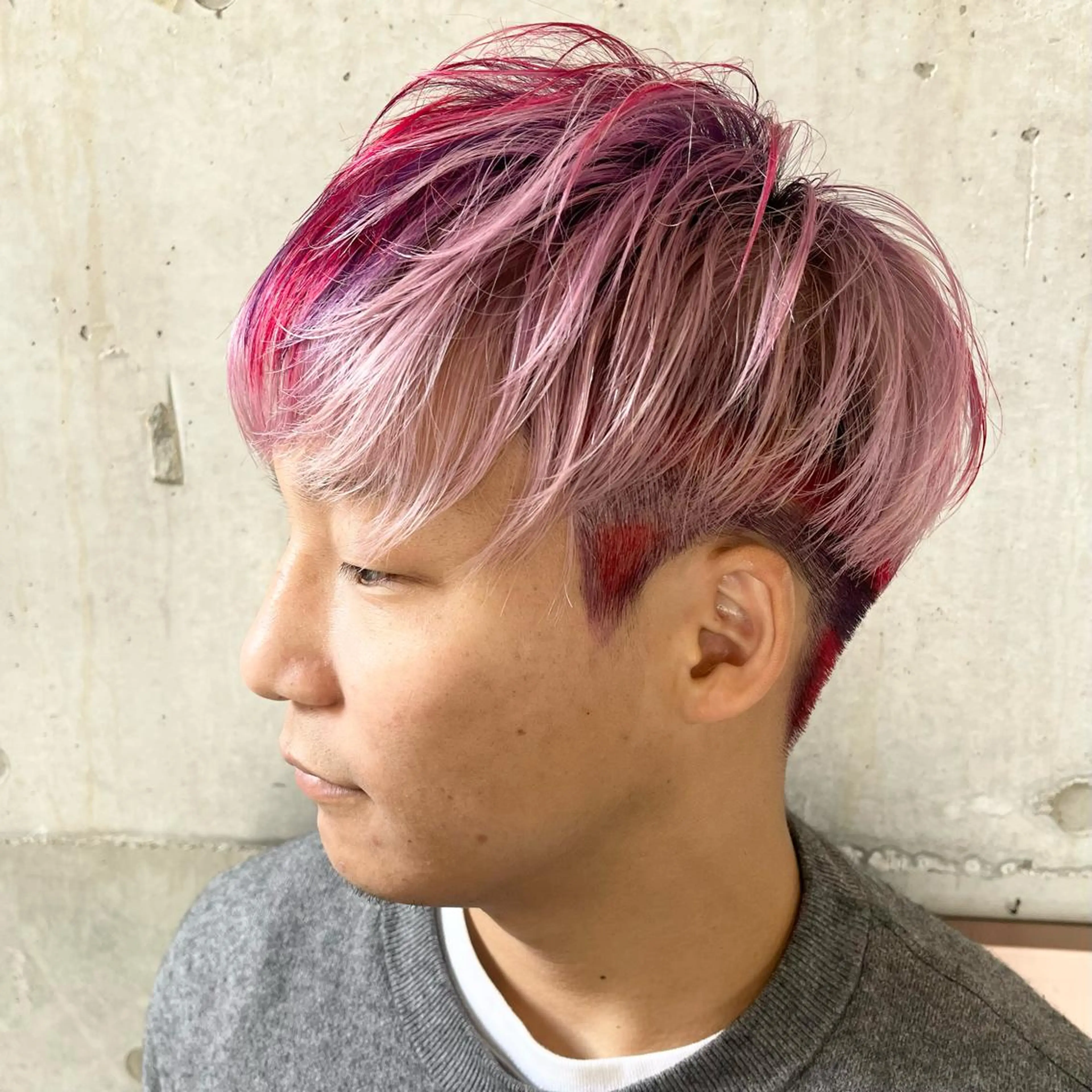 ショート カラー デザインカラー ヘアカラー 派手髪デザインカラー ヒロカのヘアスタイル