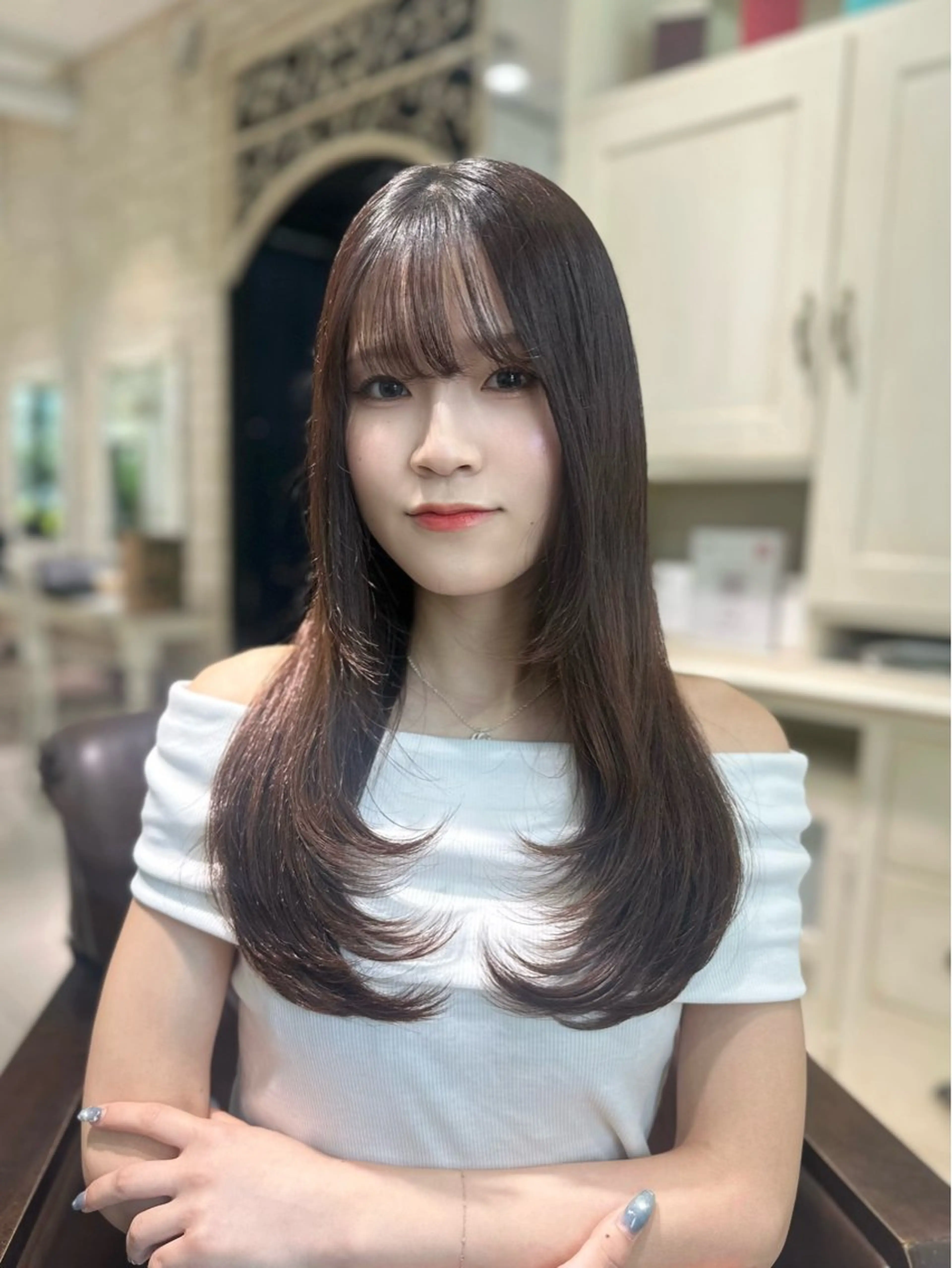 ロング レイヤーカット ヘアセット 髪質改善艶カラー🩶 Nanako ⟡.·のヘアスタイル