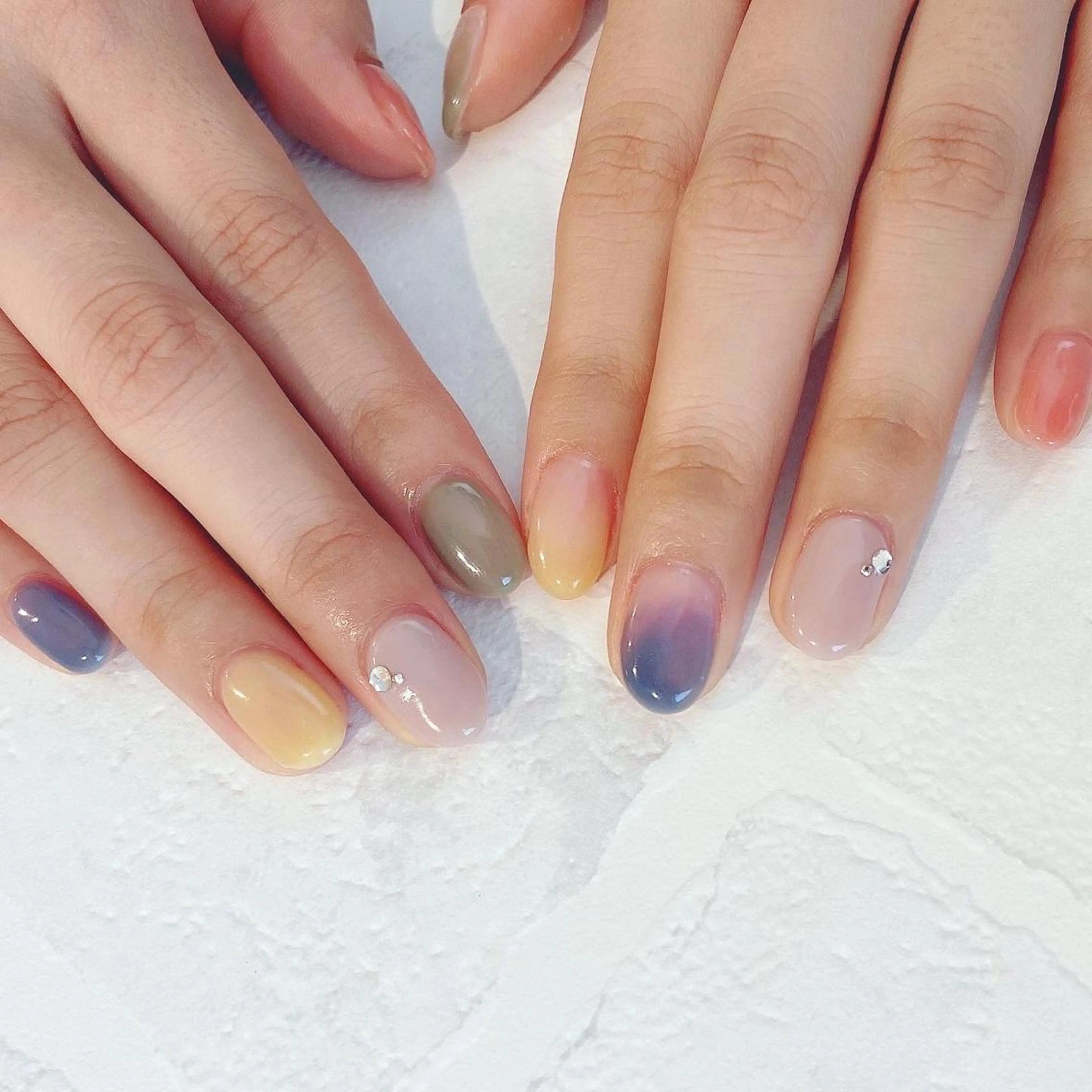 初回 何色でもOK！オフ無しワンカラーorラメグラ 【ストーン付き♩】マグ、ミラーは+¥1000の写真