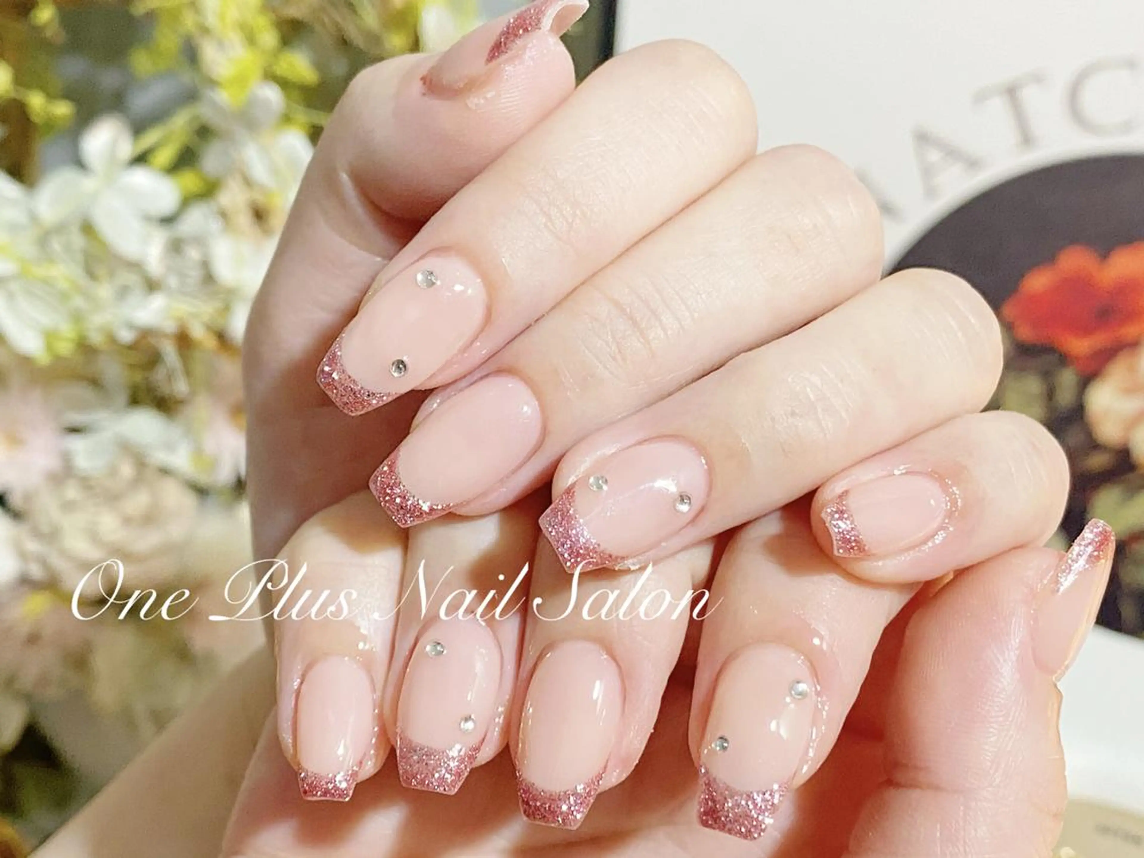 🎀フレンチカラー+ベースカラー2色付き🎀 オフ・お爪の形整え・甘皮のお手入れ(ドライケア)込みの写真