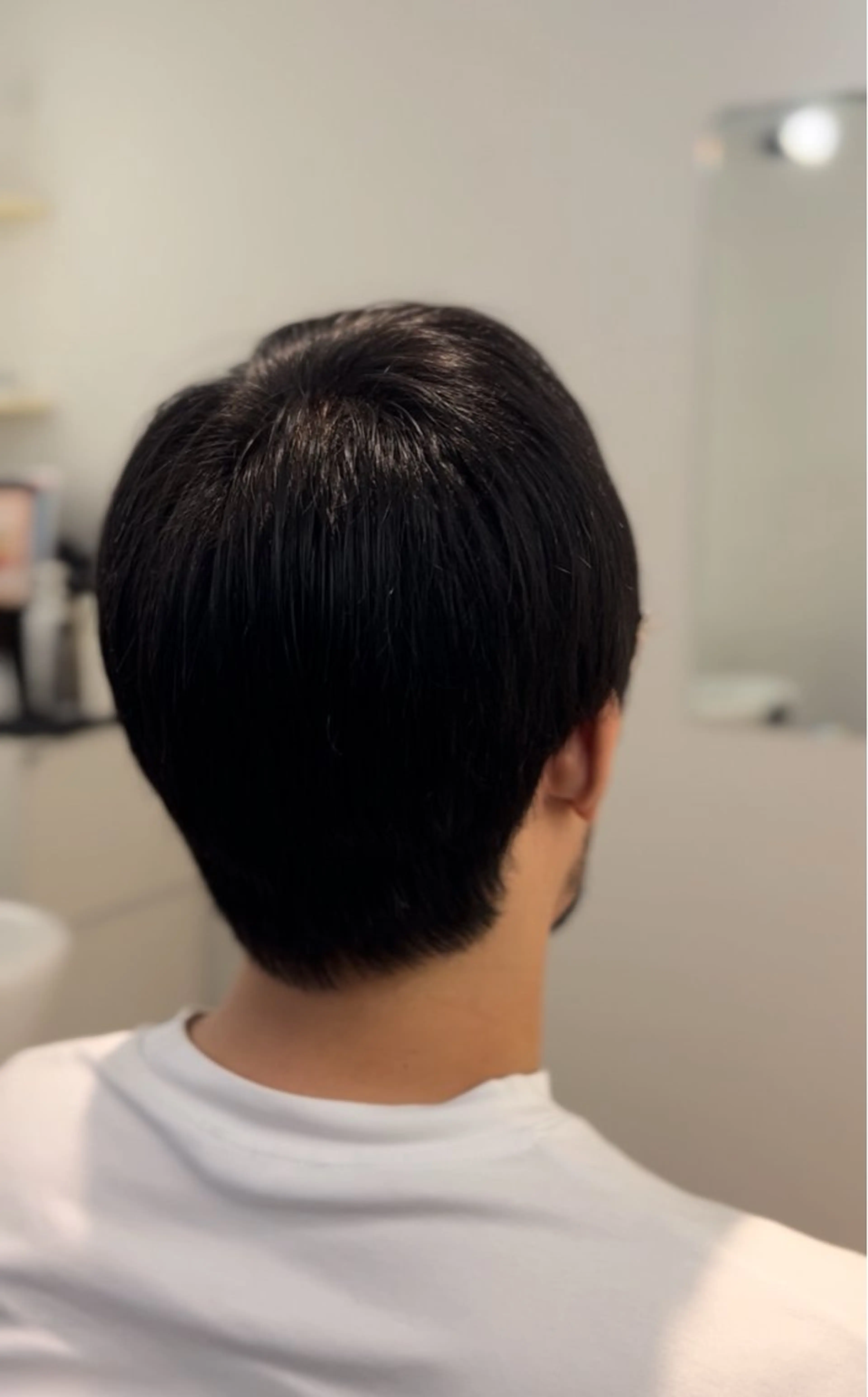 ミディアム メンズ 刈り上げ カット FRISEUR/山本 美芽のヘアスタイル