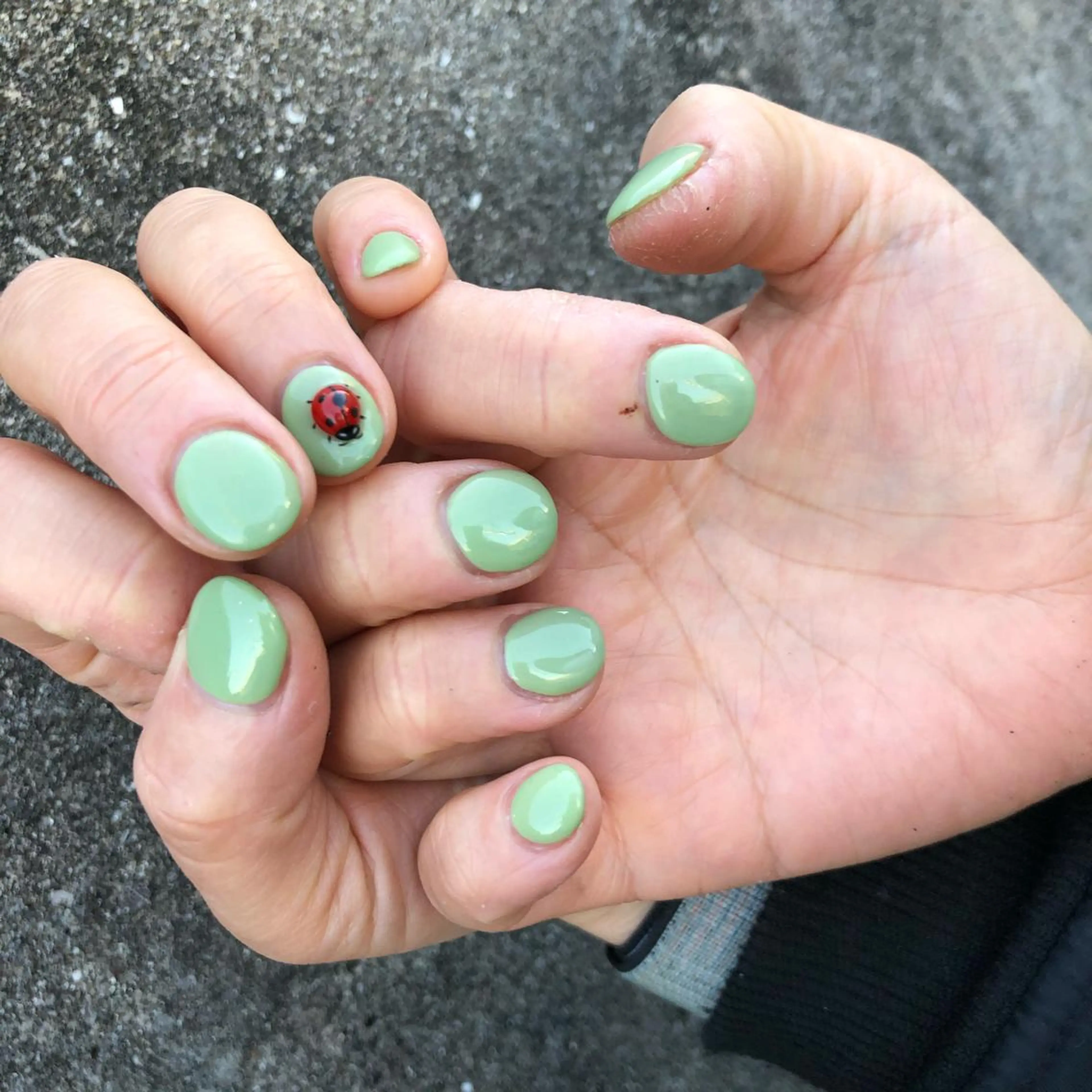 ネイル ピスタチオネイル 春ネイル nail 1997のネイルデザイン