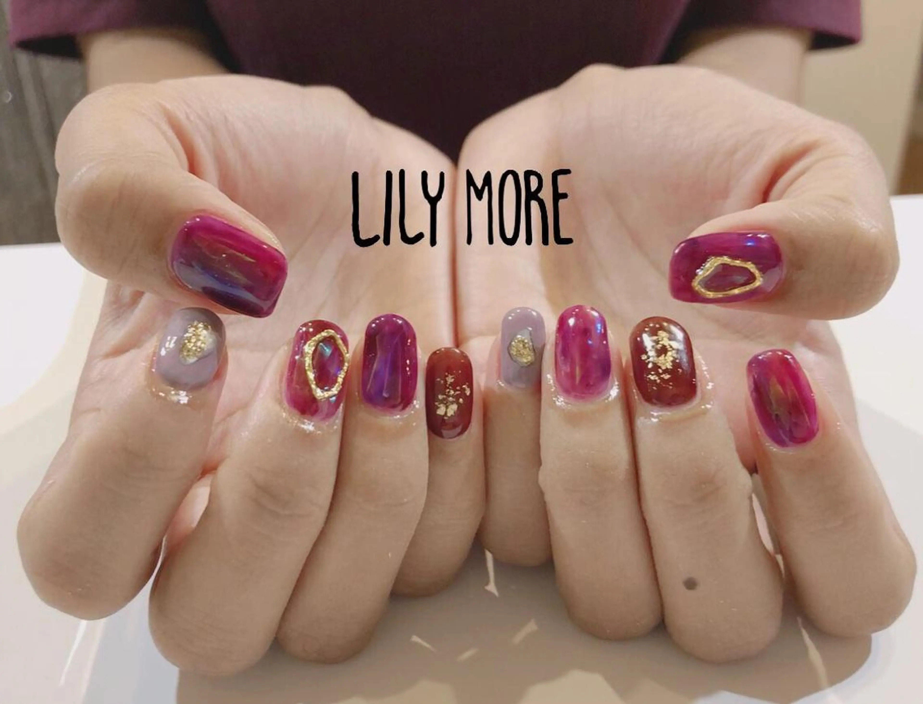 ネイル ニュアンスネイル Lily closetのネイルデザイン