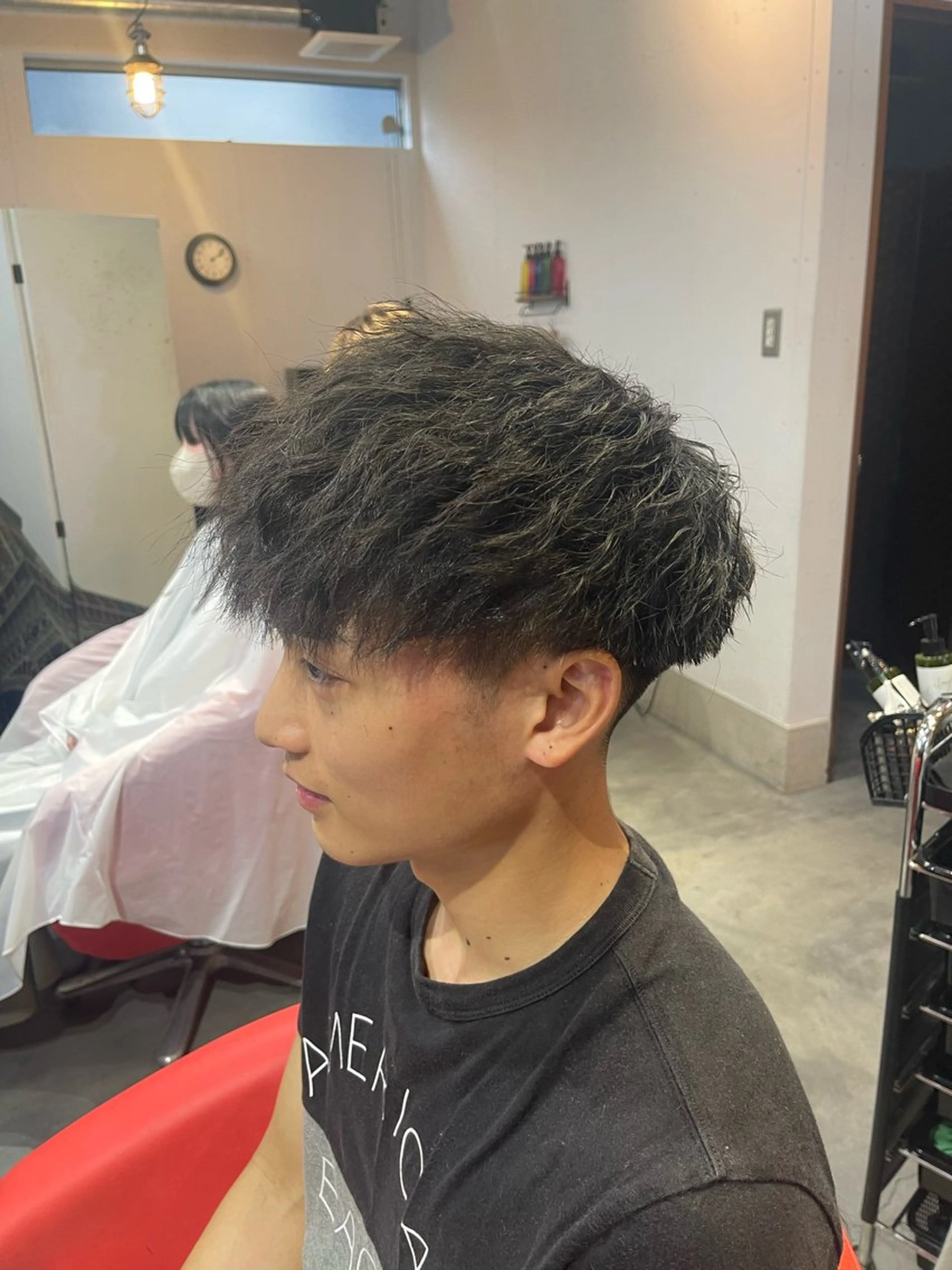 ショート ツイストパーマ 今田 茜のヘアスタイル
