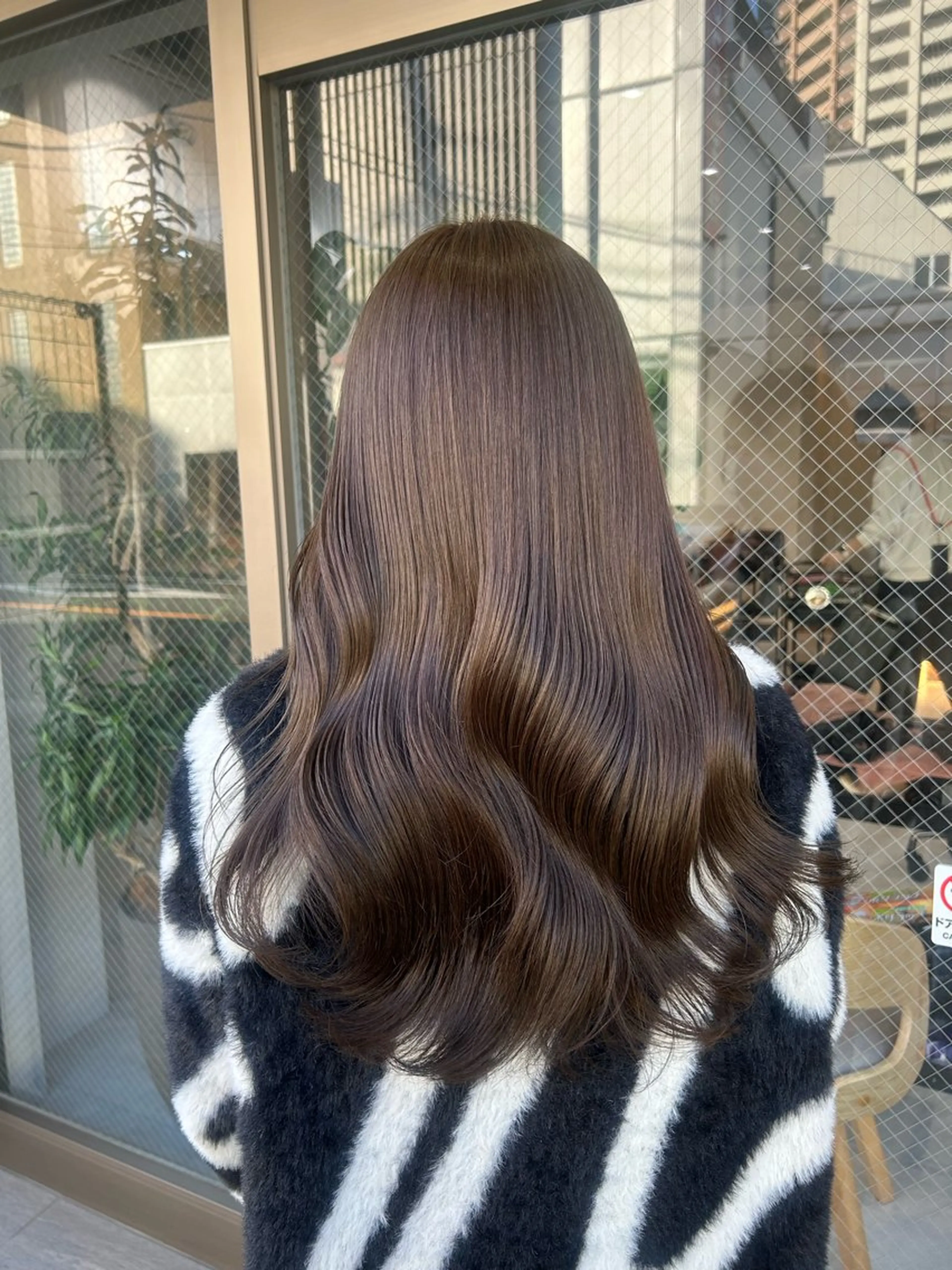 【❤️🔥しっかりケアしたい方❤️🔥】小顔カット➕ケアカラー➕最高級5stepトリートメント➕コテ巻きヘアセット✨の写真