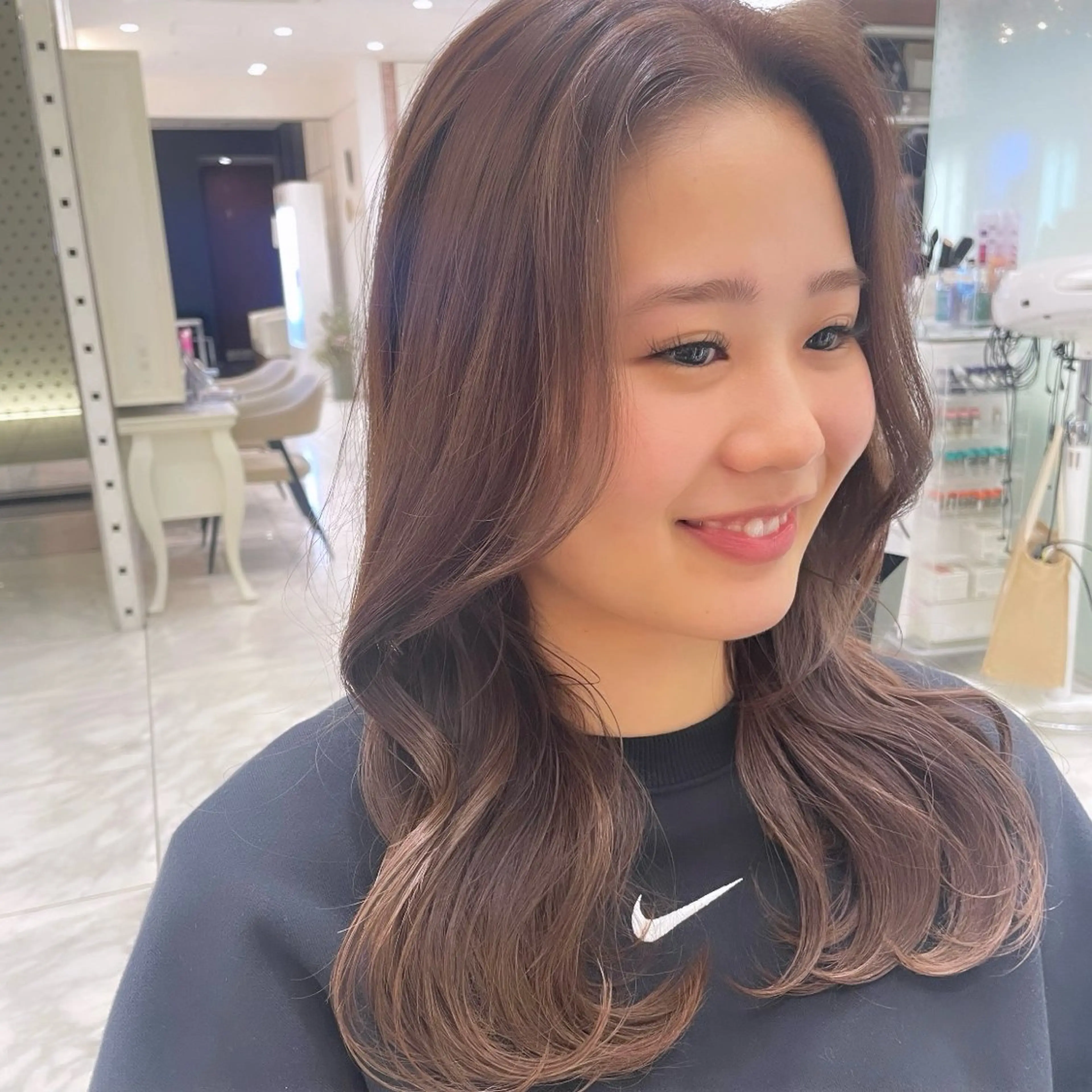 セミロング カラー カット ヘアカラー ボブパーマ 🌷ヨシカワハナコのヘアスタイル