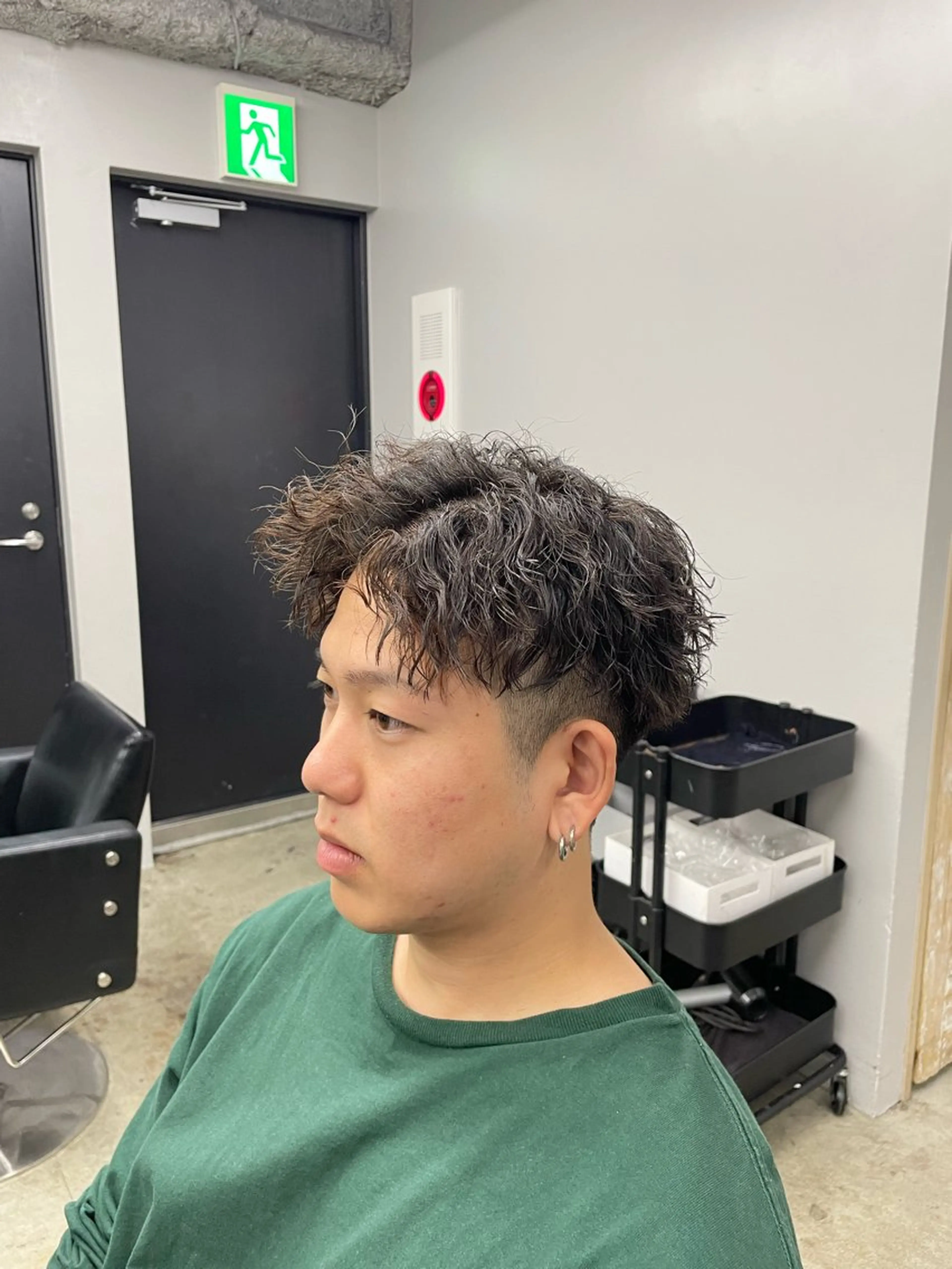 パーマ メンズ カット ヘアカラー トリートメント ヘアセット 新宿/韓国ヘア/ 髪質改善ストレートのヘアスタイル