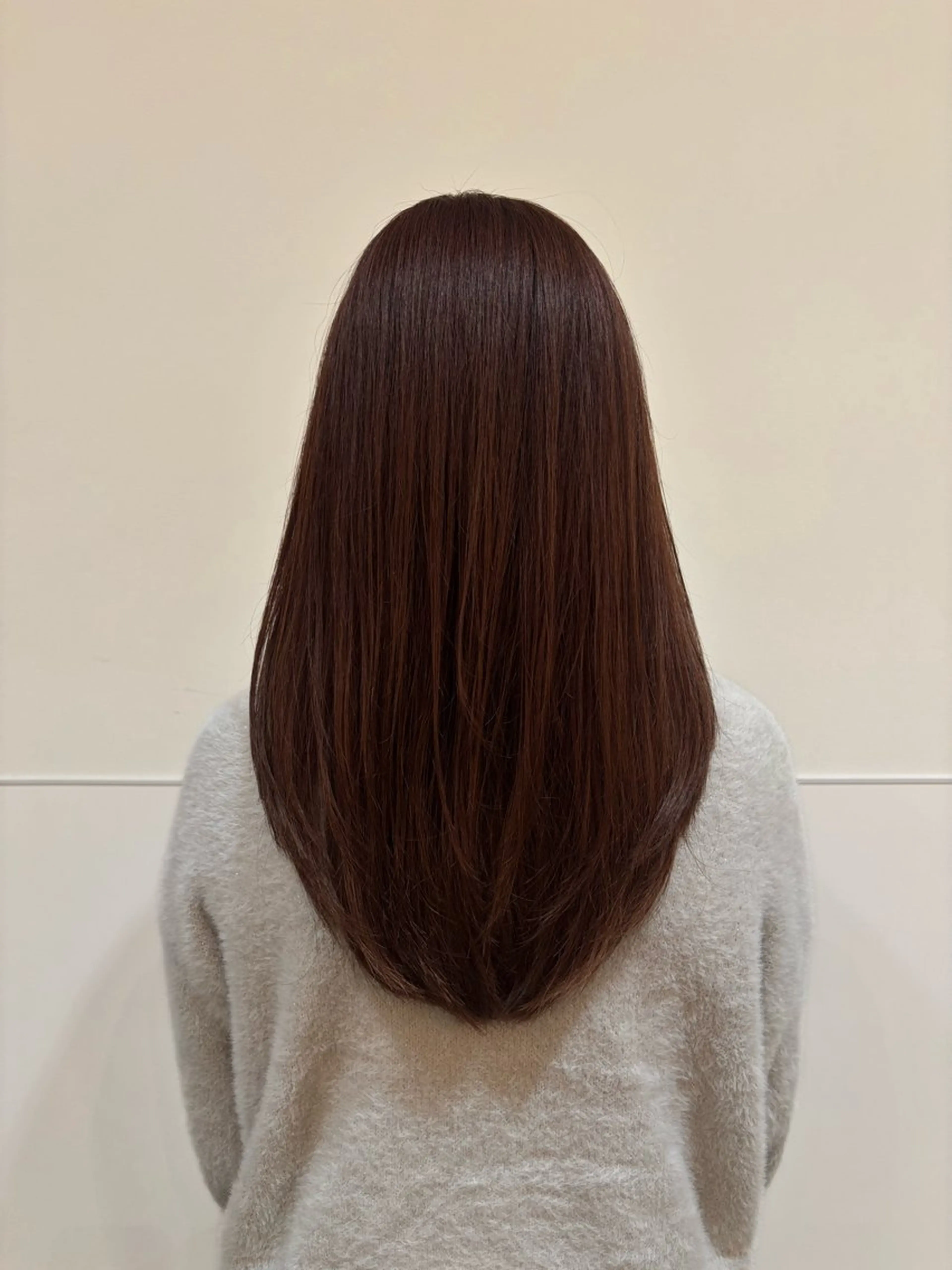 ロング カラー 坂之上 愛美のヘアスタイル