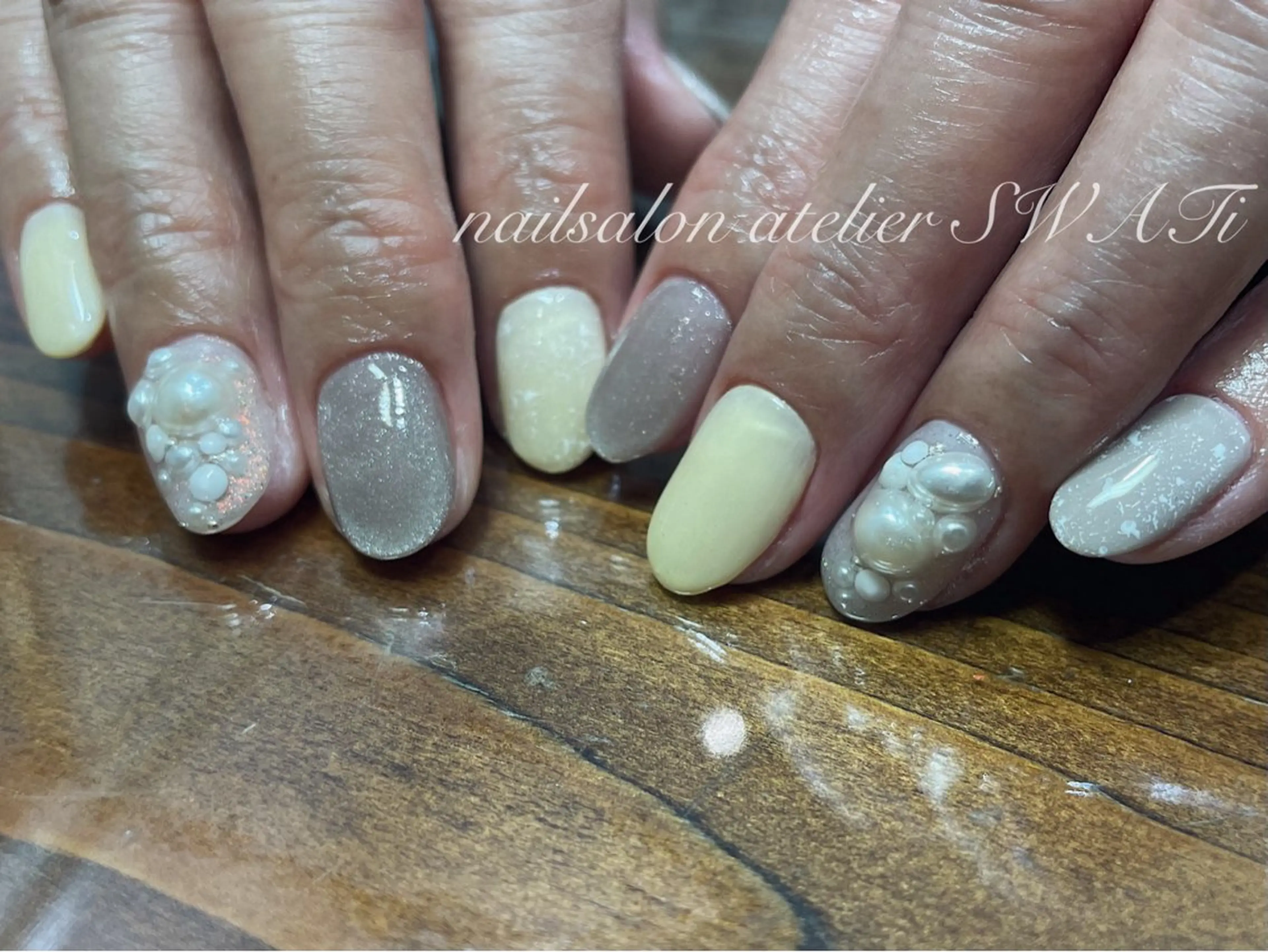 ネイル ヘアーサロン大野所属・nailsalon SWATiのネイルデザイン