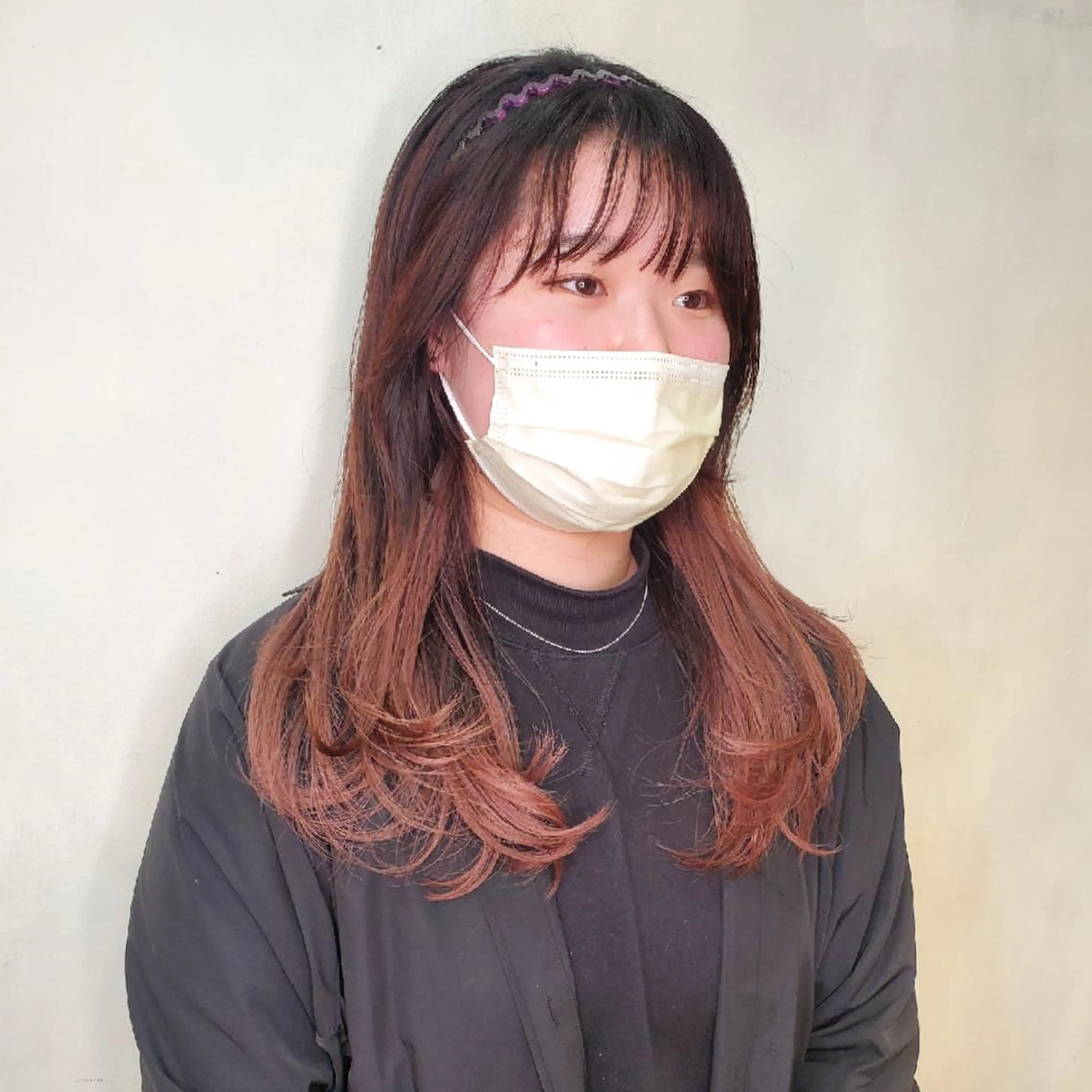 セミロング 韓国風ヘア レイヤーカット 韓国レイヤー　 suzuのヘアスタイル