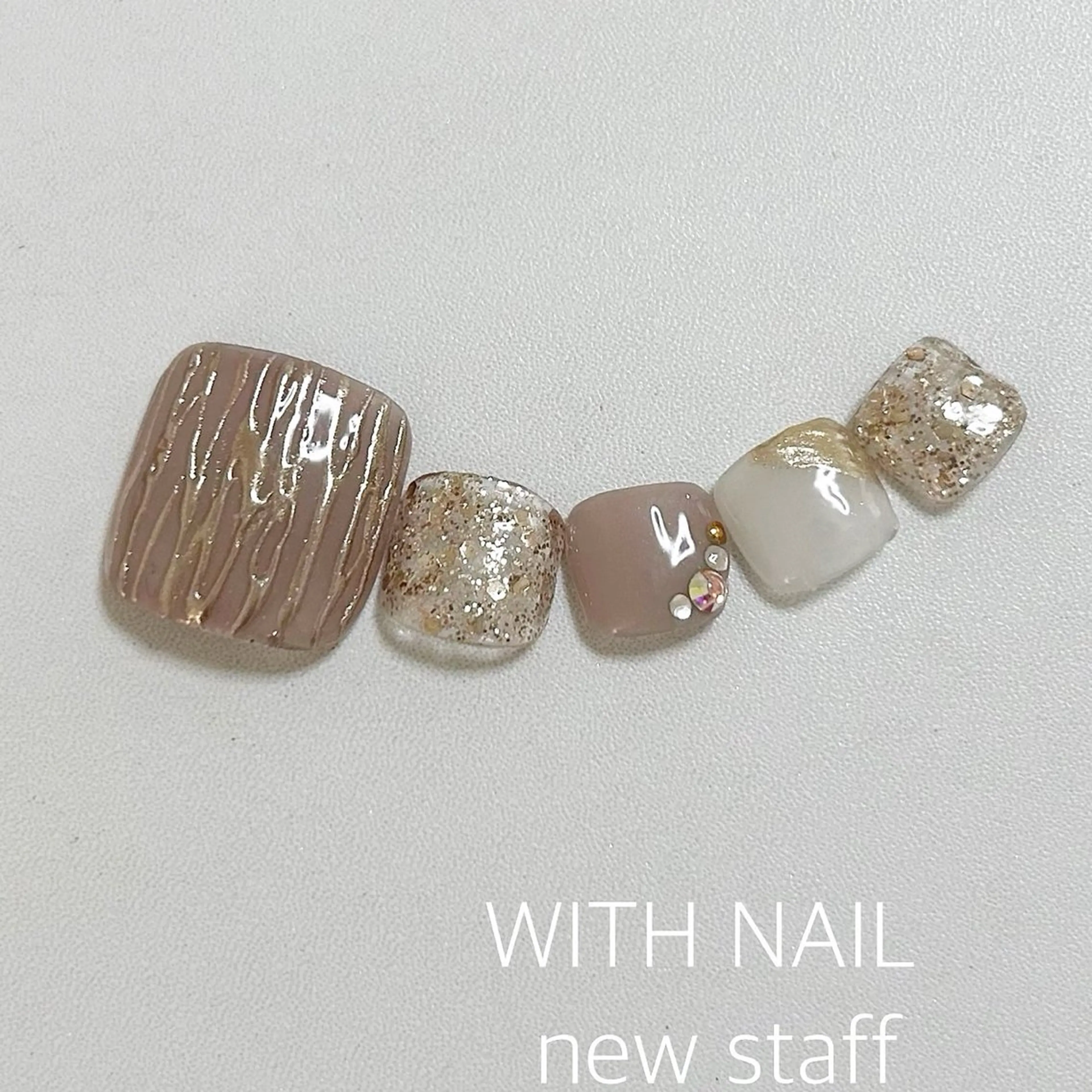ネイル フットネイル WITH  NAIL ネイリストのネイルデザイン