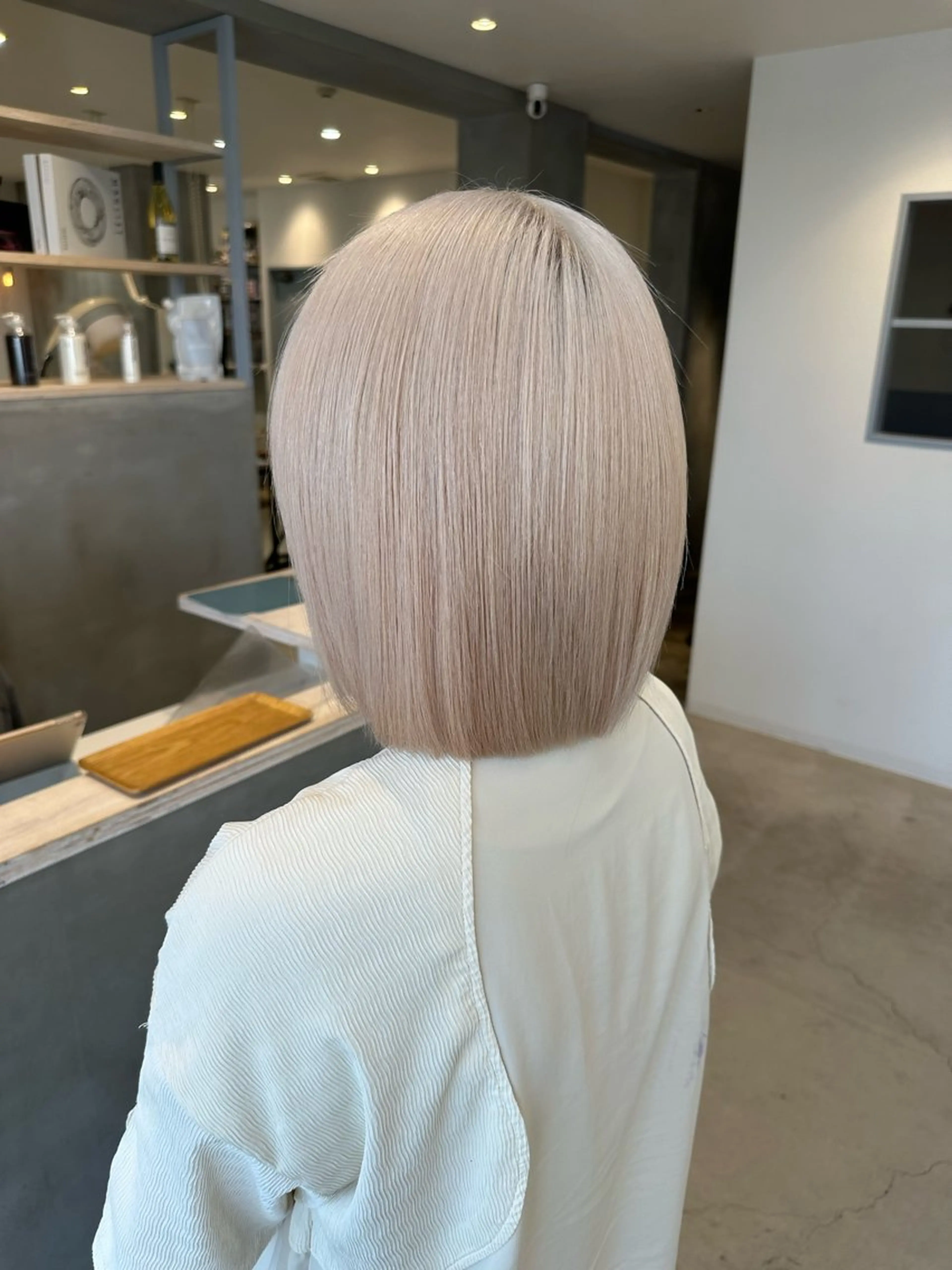 カラー バレイヤージュ ベージュカラー ブリーチ ケアブリーチ イヤリングカラー ヘアカラー miu🌝 ハイライト/一宮のヘアスタイル