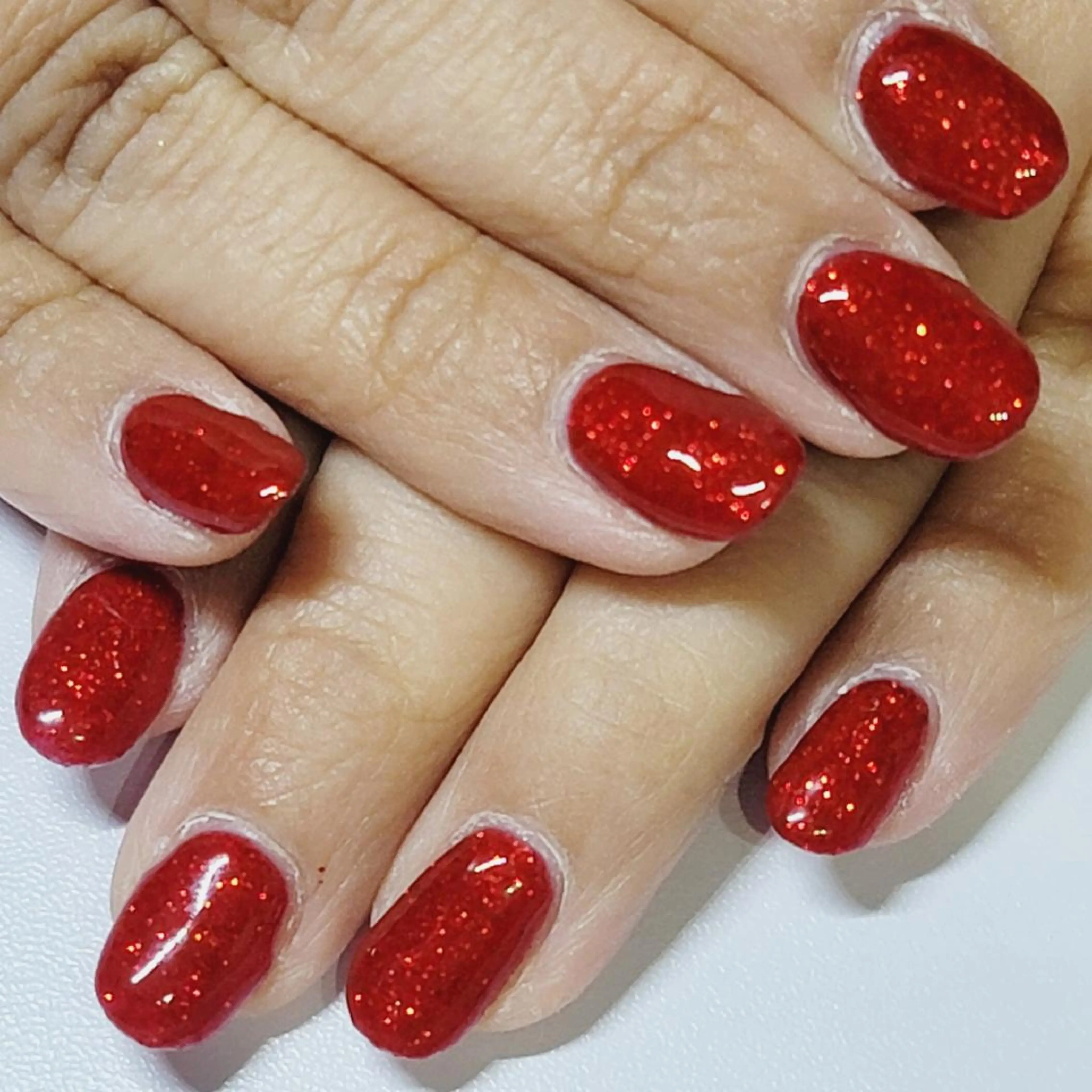 ネイル キラキラネイル ラメ(グリッター) ワンカラーネイル 赤色 ハンドネイル よしだ ひろきのネイルデザイン