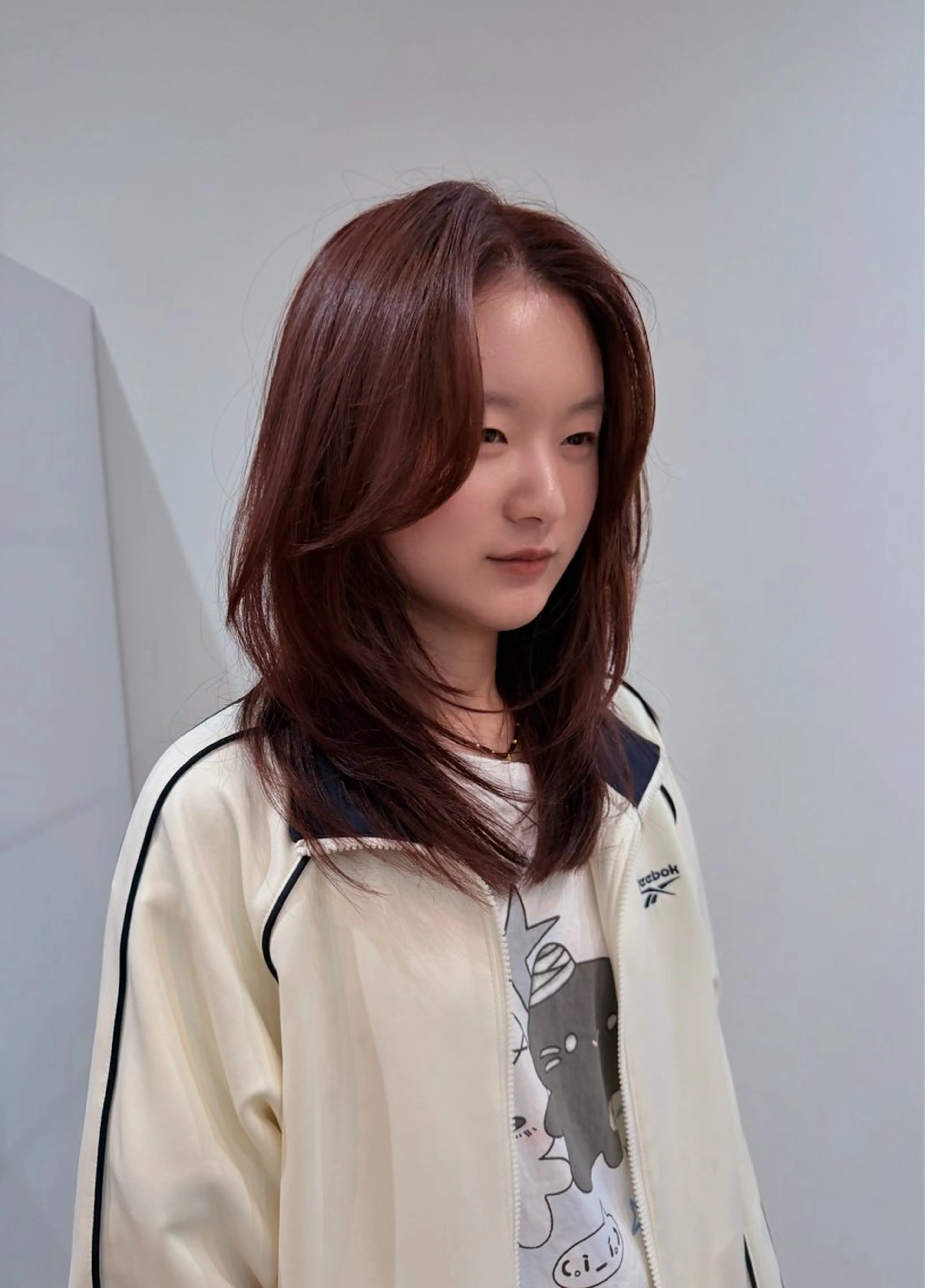 セミロング ハッシュカット レイヤーカット カット ヘアカラー トリートメント Sara newi 🎀透明感🎀のヘアスタイル