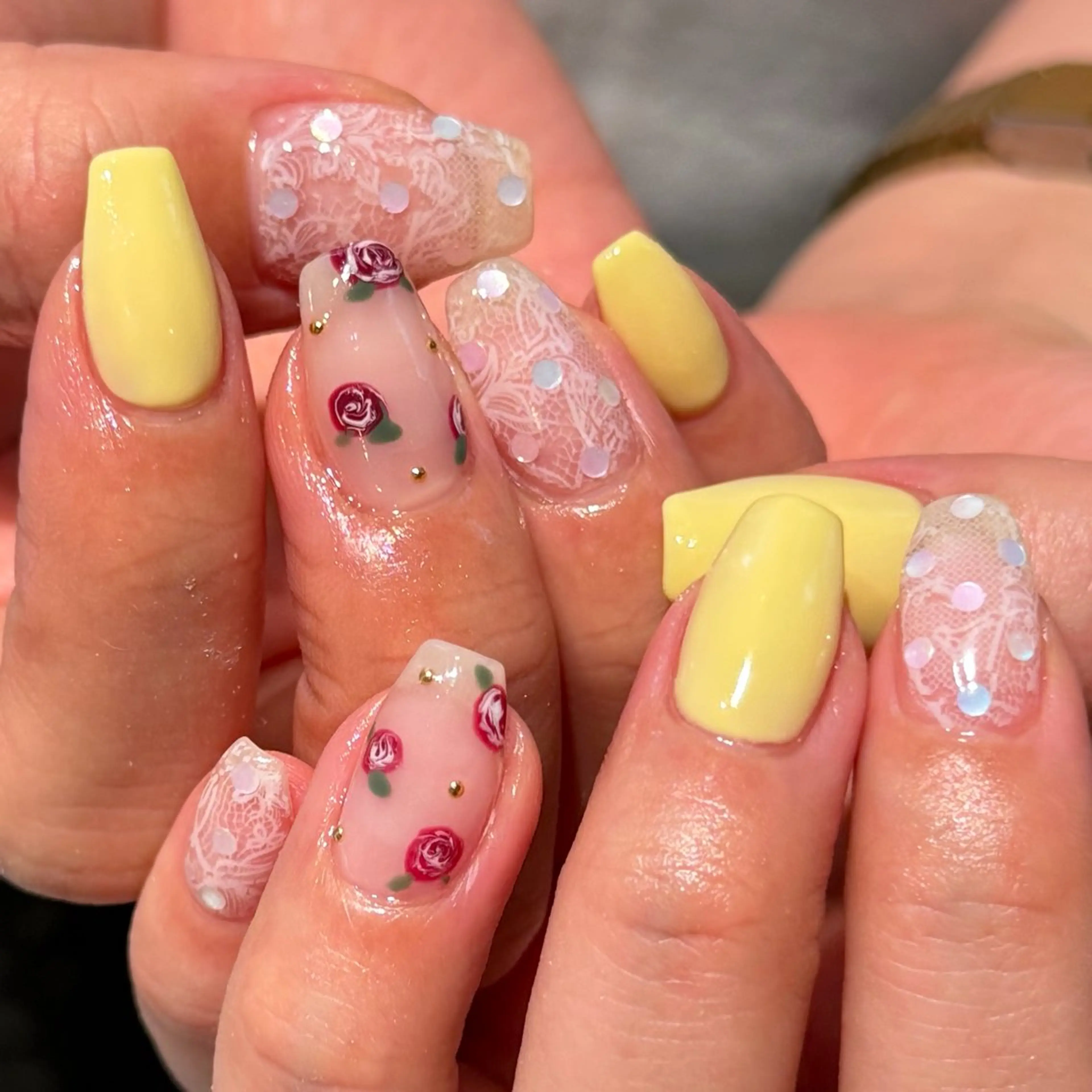 カラー 久屋大通DEE arisa.Kのネイルデザイン