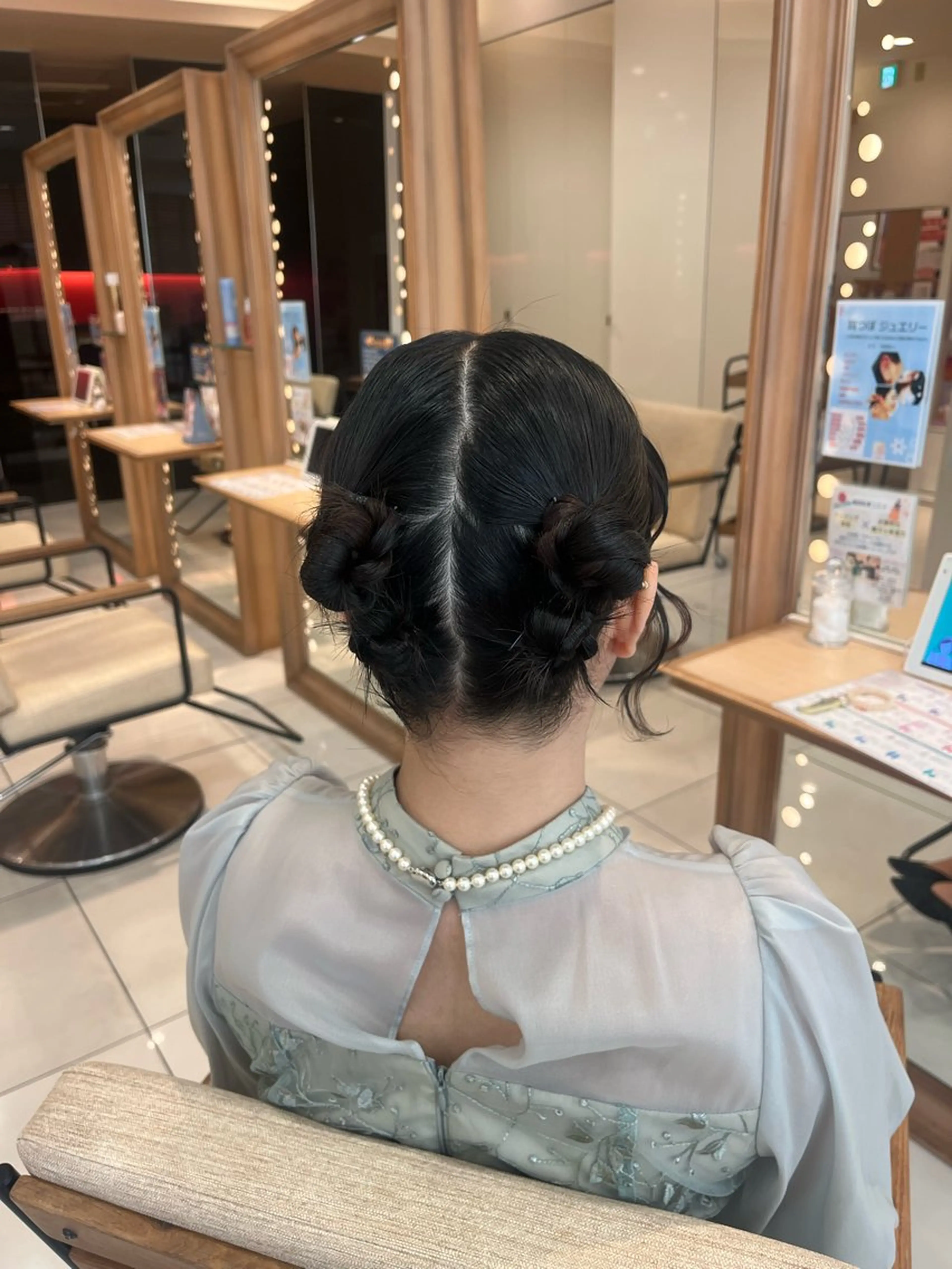 ショート ヘアアレンジ 暖色カラー💖/ アレンジ🎀/YUIのヘアスタイル