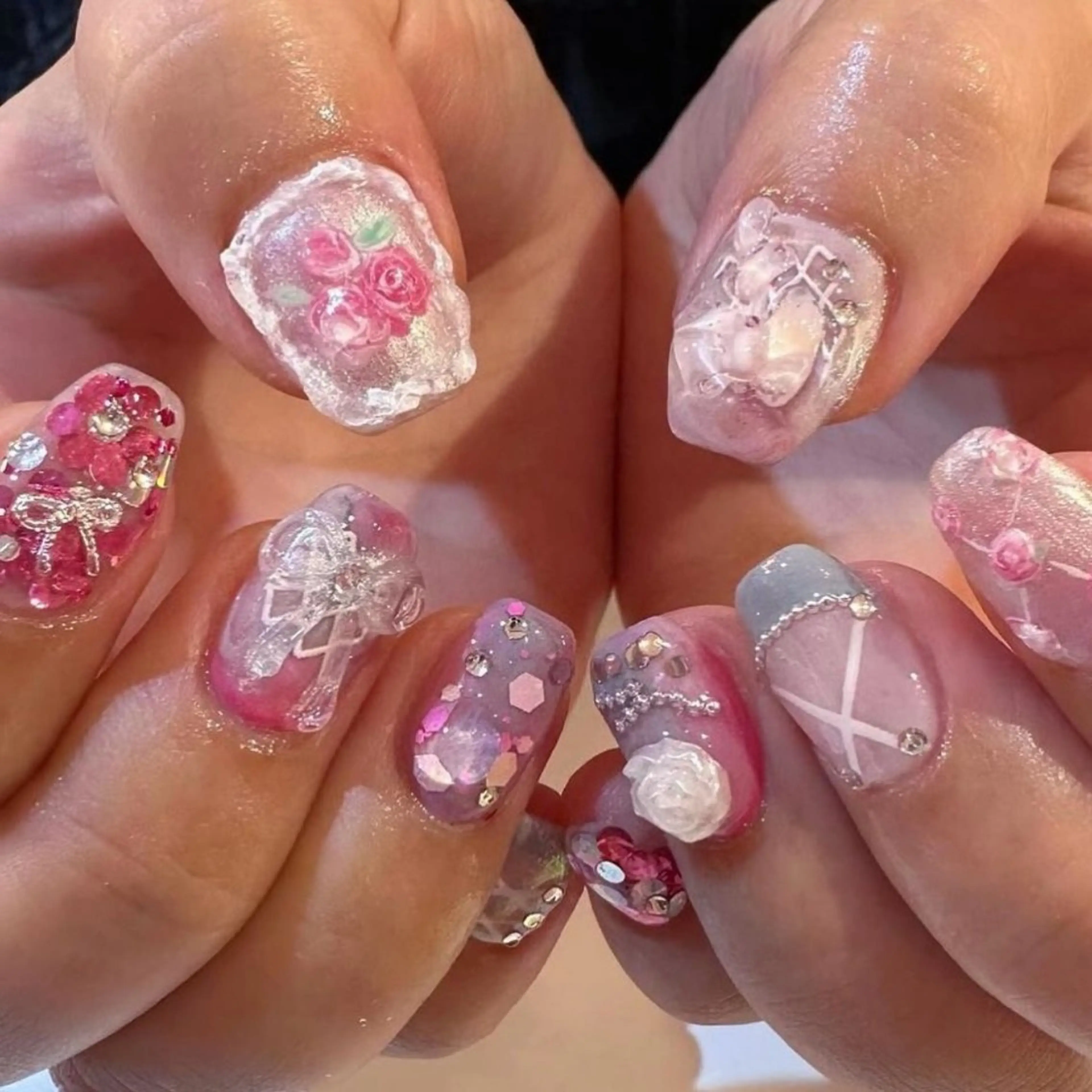 ネイル Manamǐ 個性派のネイルデザイン