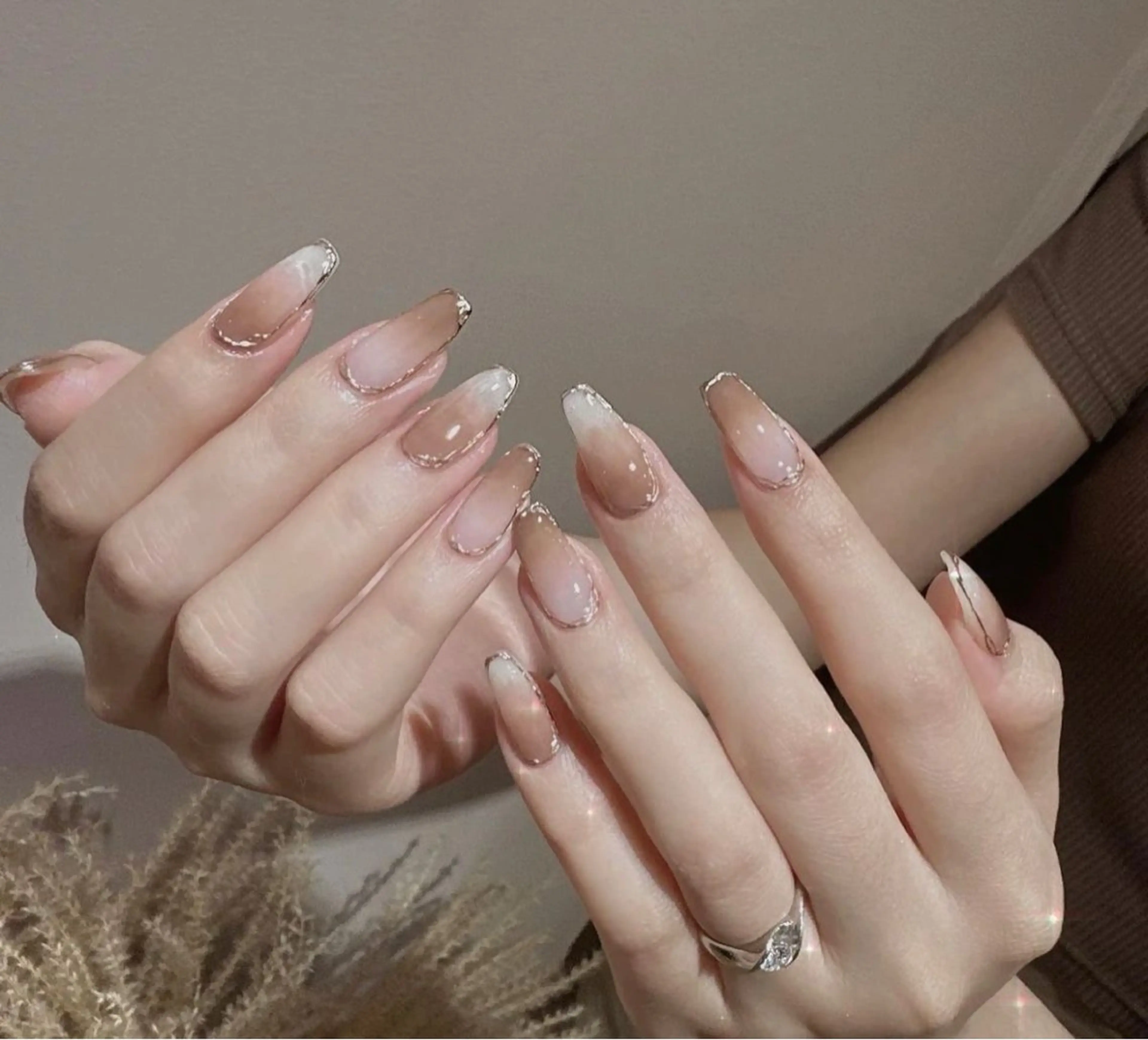 ネイル 長さ出し フレンチネイル グラデーション 卒業式 マグネットネイル MIHANA NAILのネイルデザイン