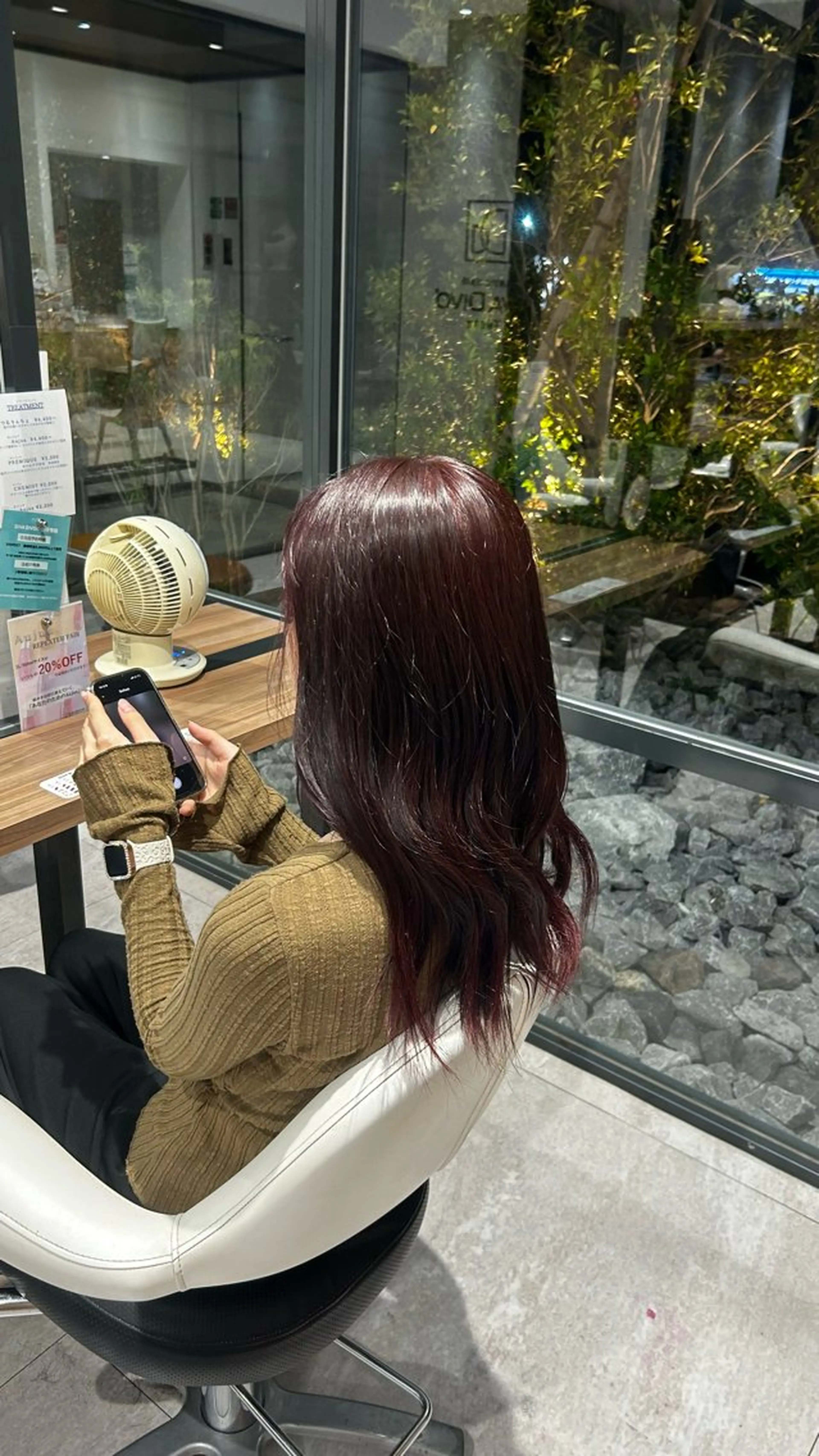 カラー 後藤こころ DIVA DIVOのヘアスタイル