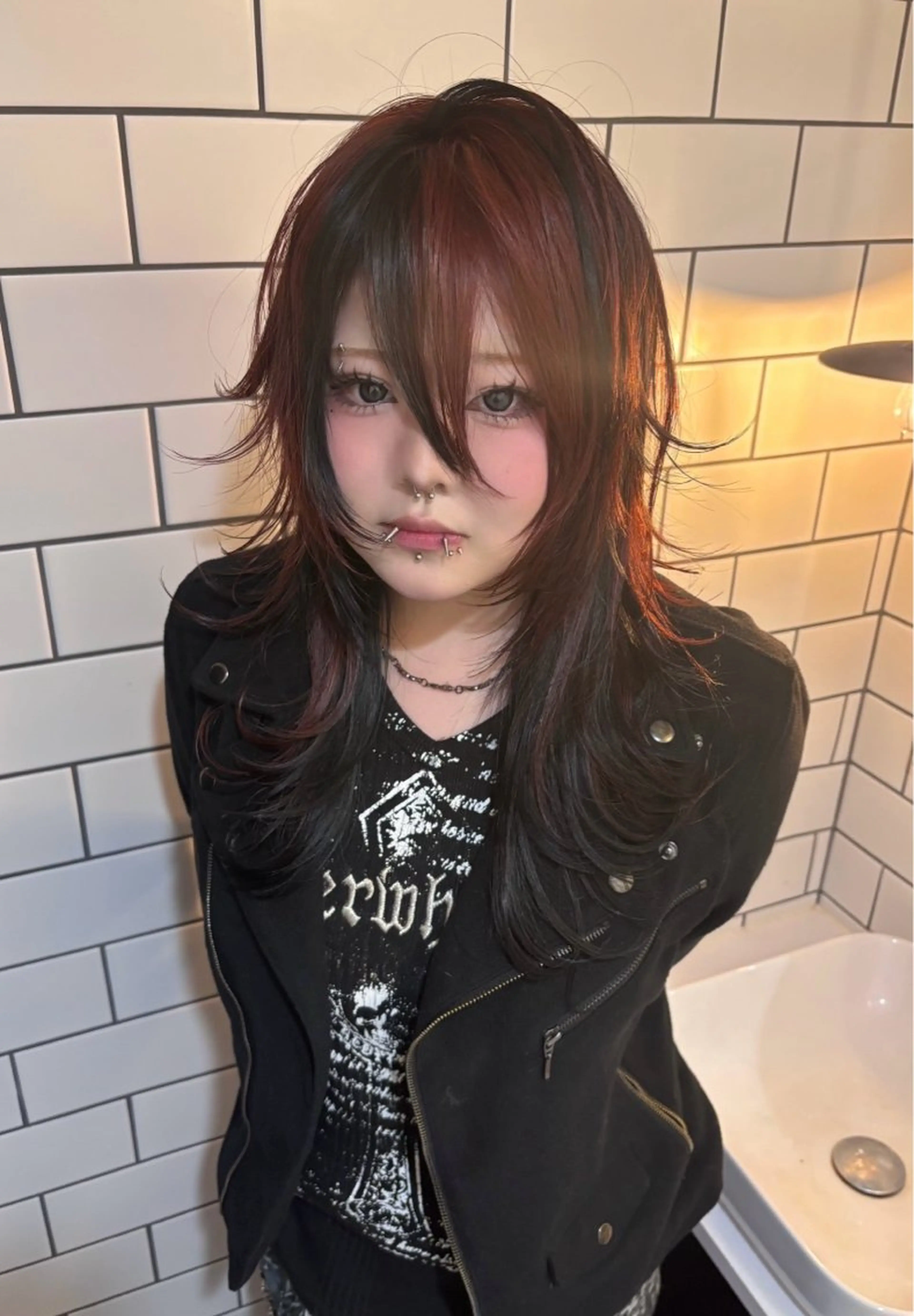 カラー loob Tokyo Arisa❤︎†のヘアスタイル