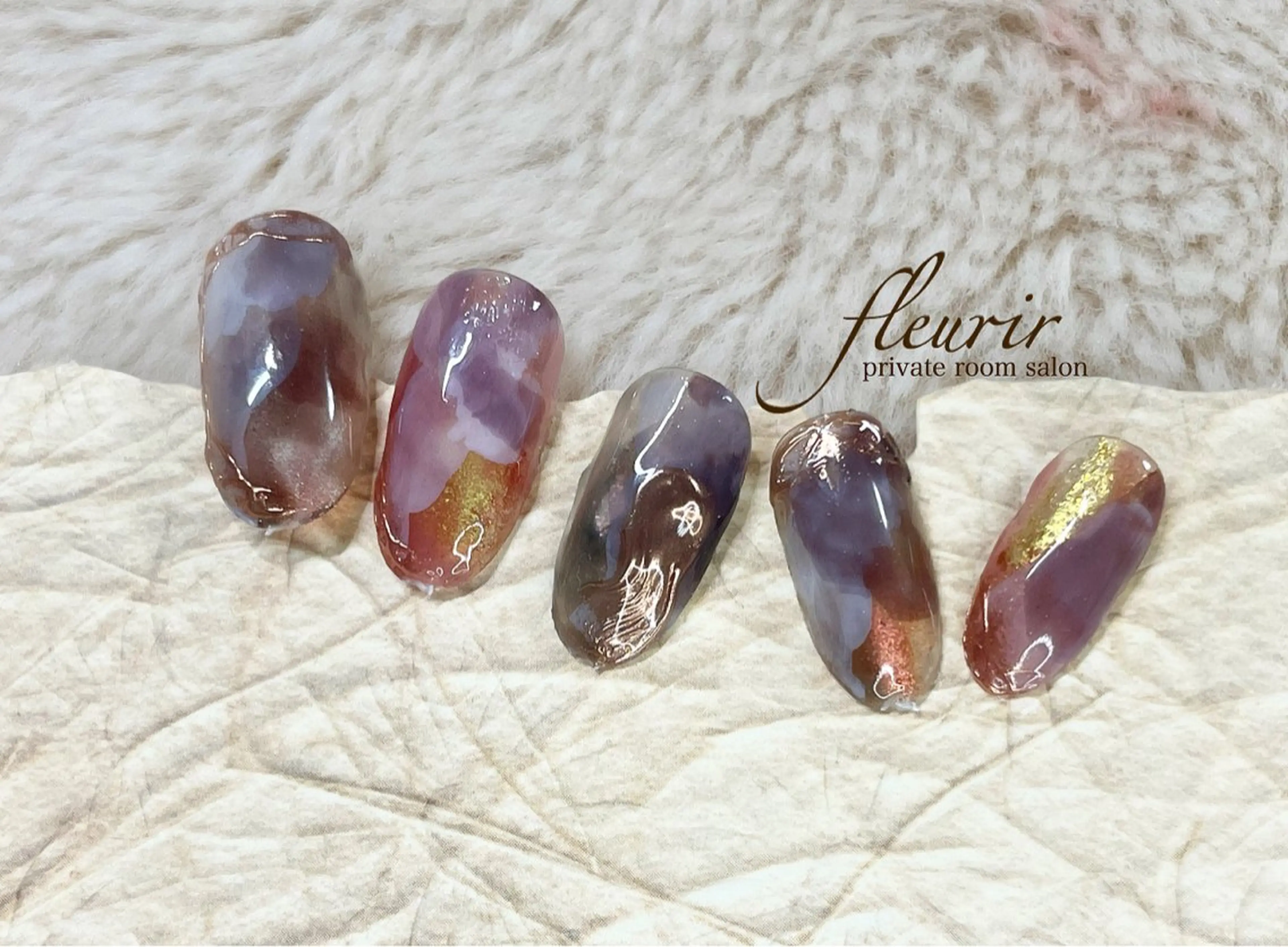 ネイル アートネイル ブラウン クリアネイル ゴールド ニュアンスネイル フルリール 【プライベートサロンのネイルデザイン