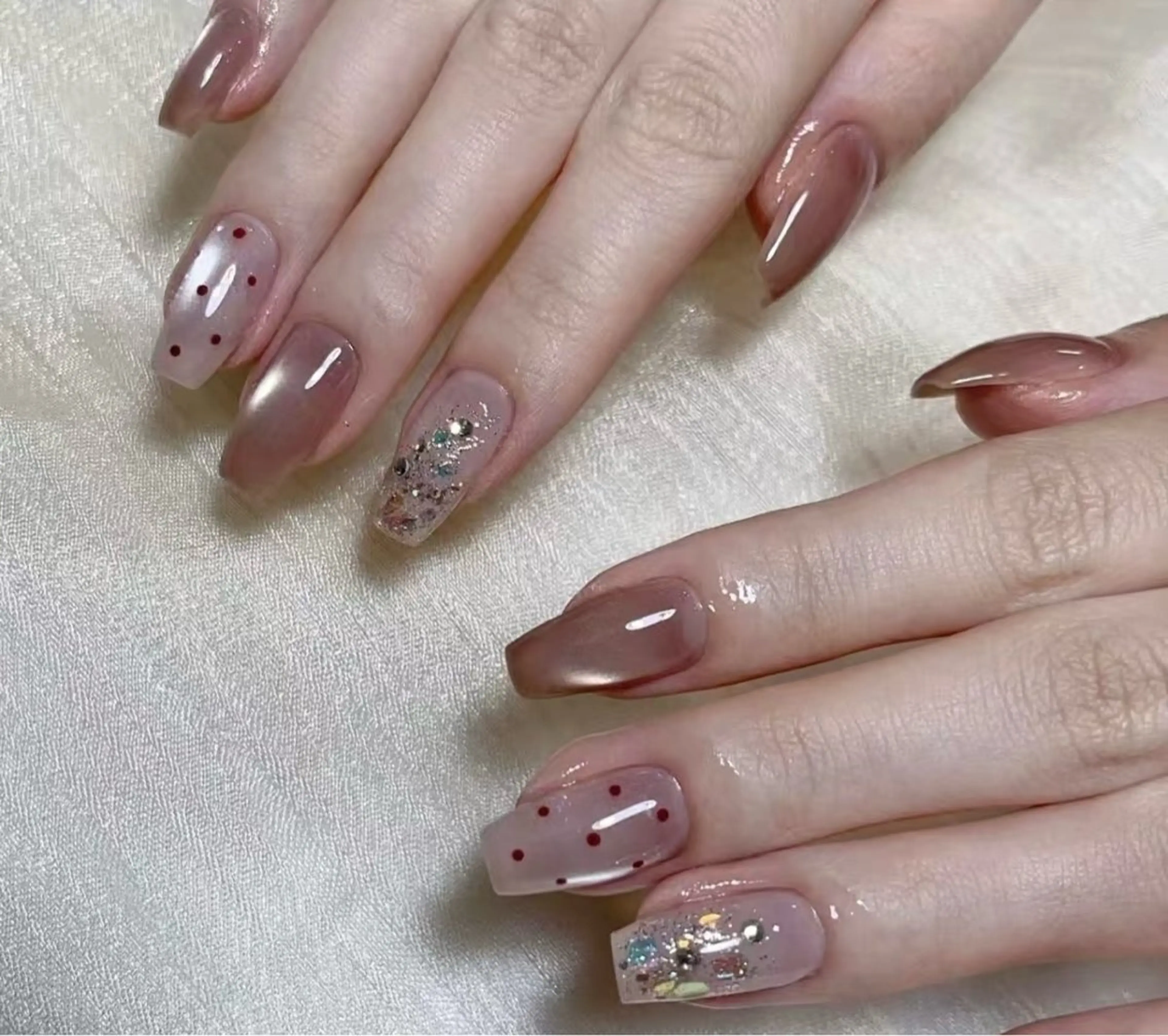 ネイル アニマル柄 チークネイル 成人式 フラッシュネイル フットネイル ハンドネイル B·U Nail大宮 長さだし専門店のネイルデザイン