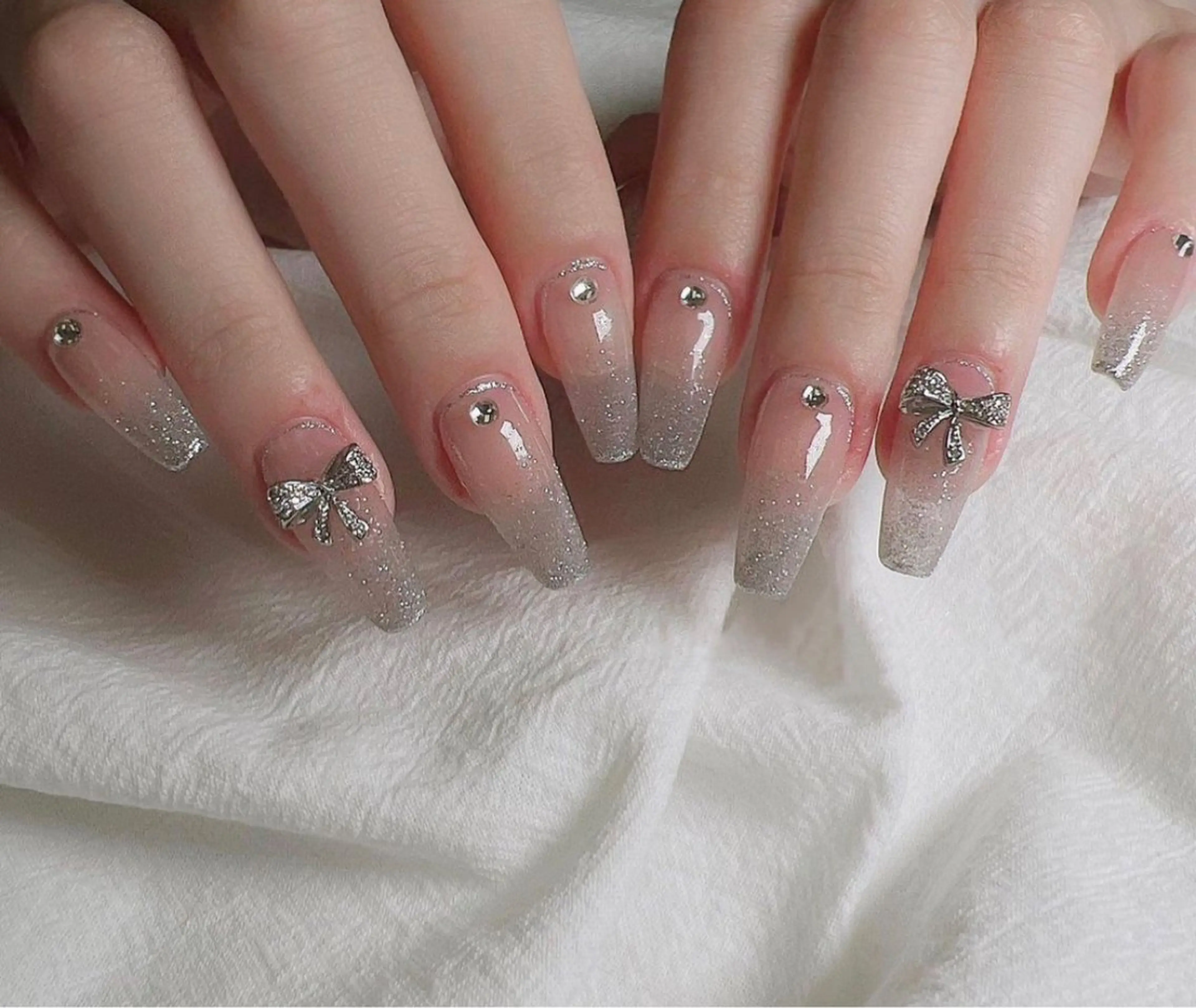 ネイル Glow Nail スカルプ専門店のネイルデザイン