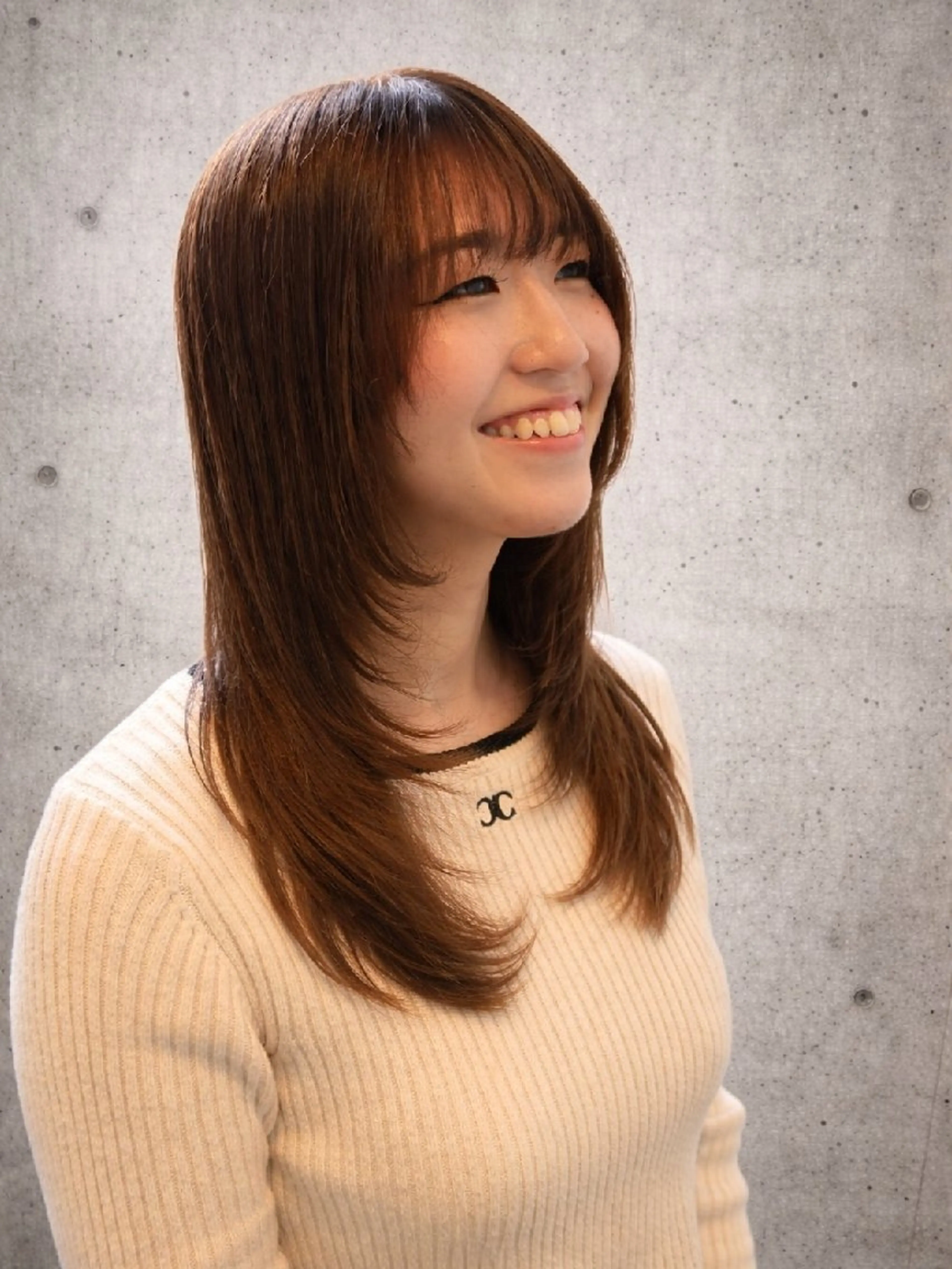 セミロング カラー セミロングレイヤー レイヤーカット カット ヘアカラー トリートメント terra✂️川嶋 大輔のヘアスタイル