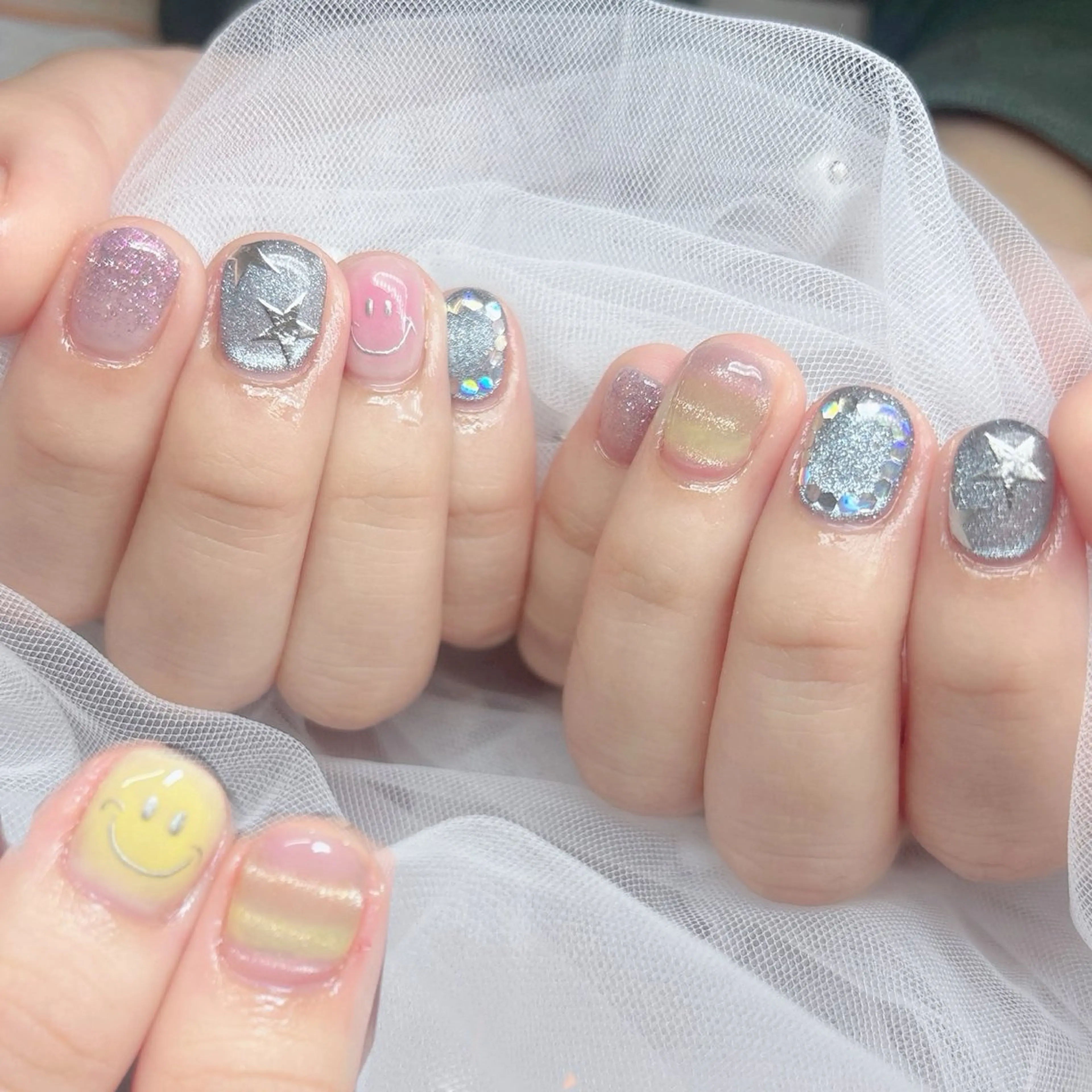 ネイル ボーダー チークネイル ハンドネイル ハンドケア 心斎橋Salon Epokkuのネイルデザイン