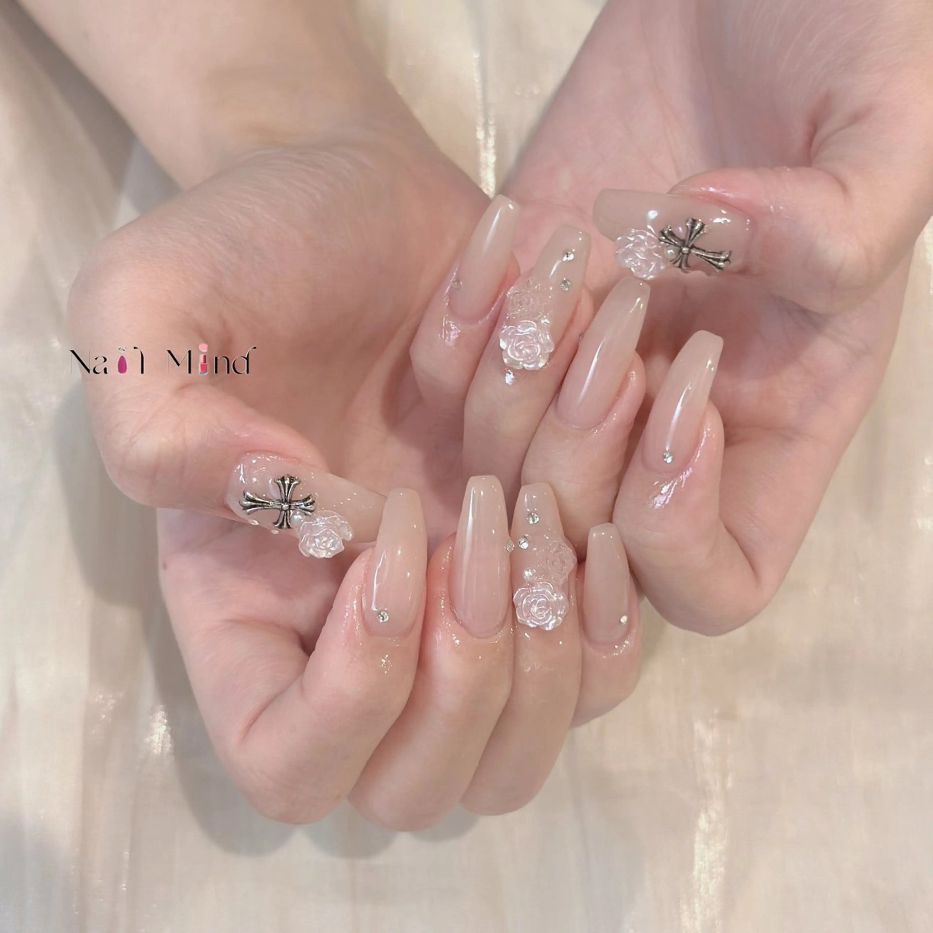 ネイル 長さ出し シンプルネイル ハンドネイル Nail Mind (NaONail)のネイルデザイン
