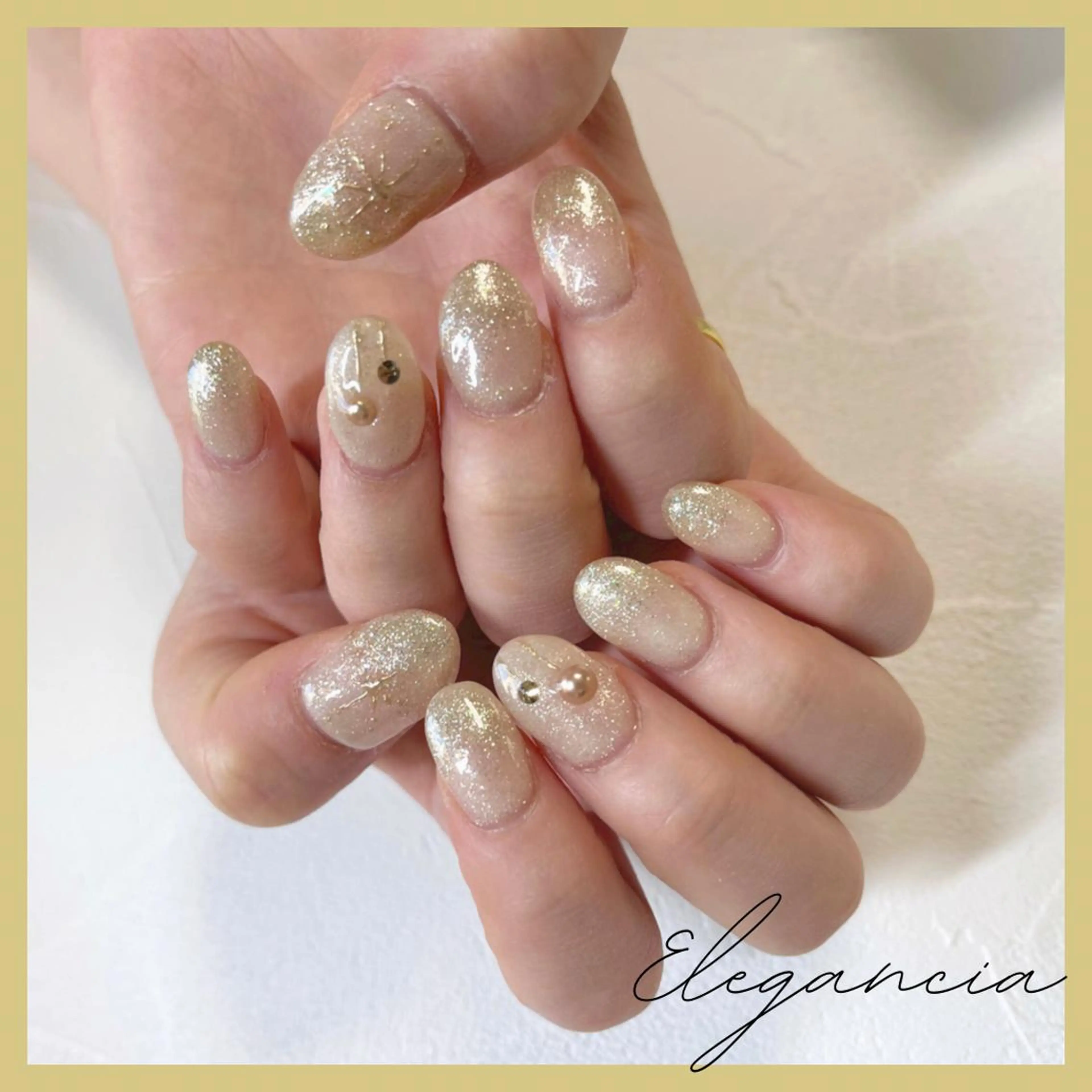 カラー ネイル Elegancia. Hiromiのネイルデザイン