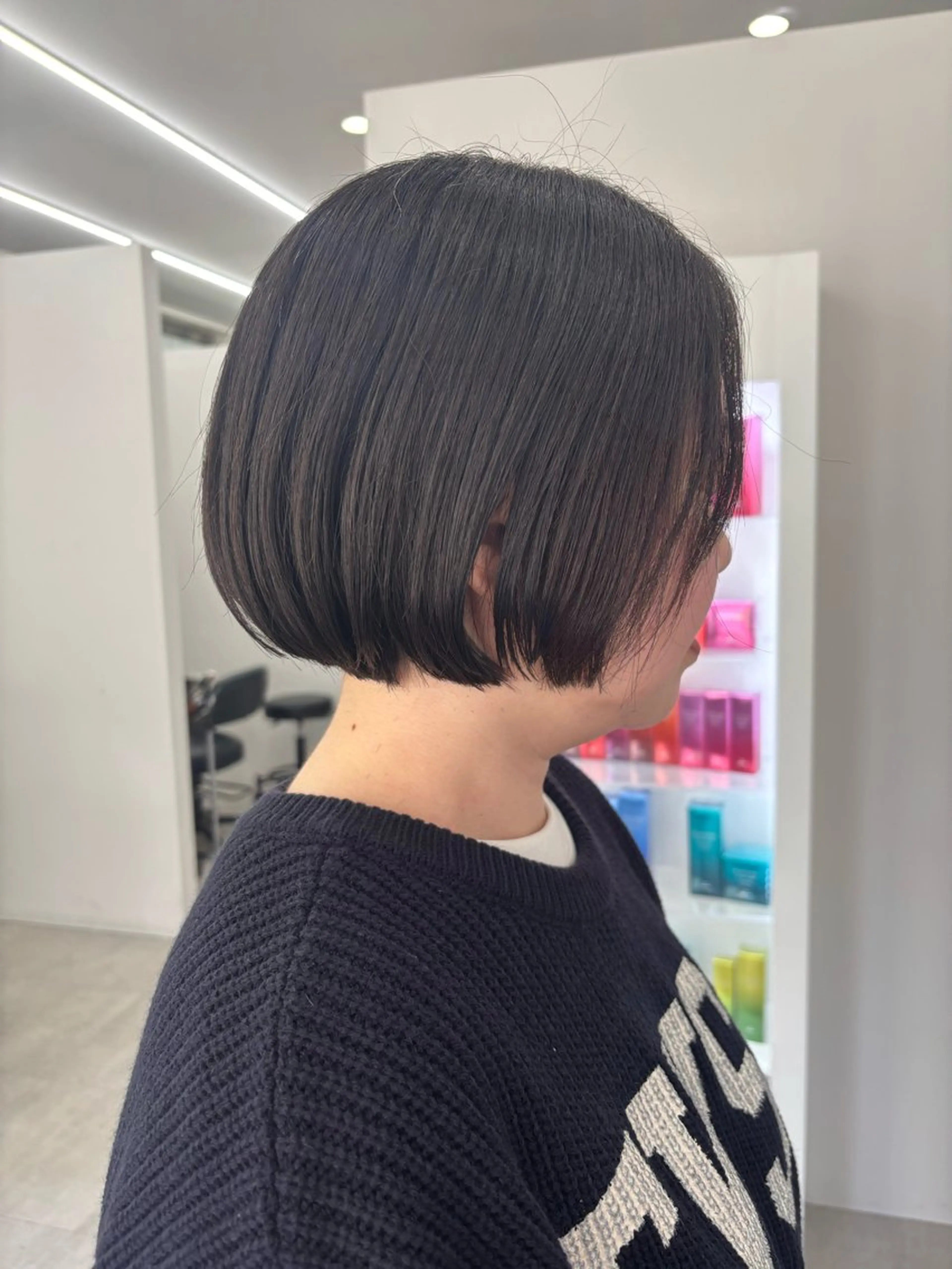 ショート ボブ ショートヘア カット トリートメント 新村 華奈絵のヘアスタイル