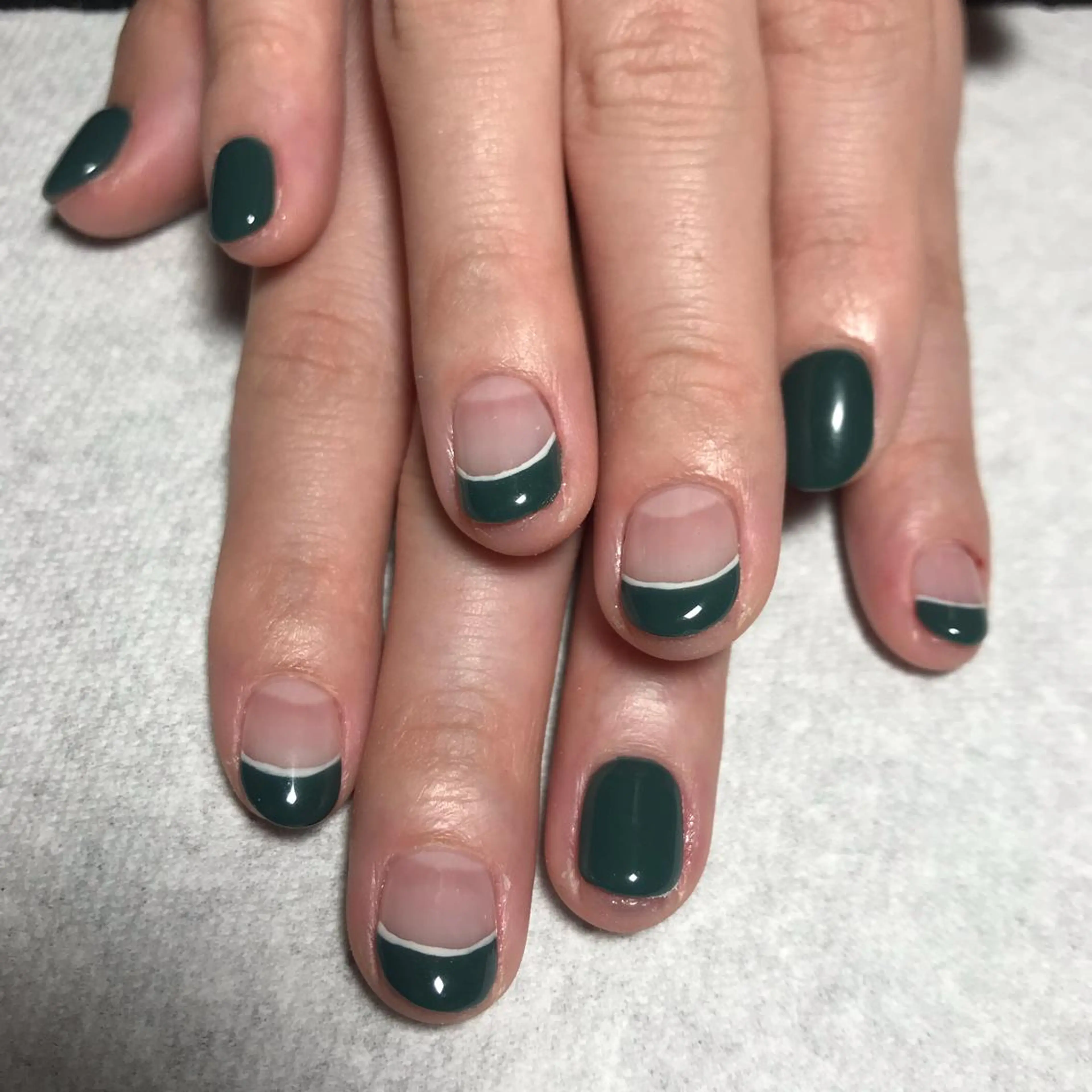 ネイル ECLAT エクラ所属・寺山 千鶴のネイルデザイン