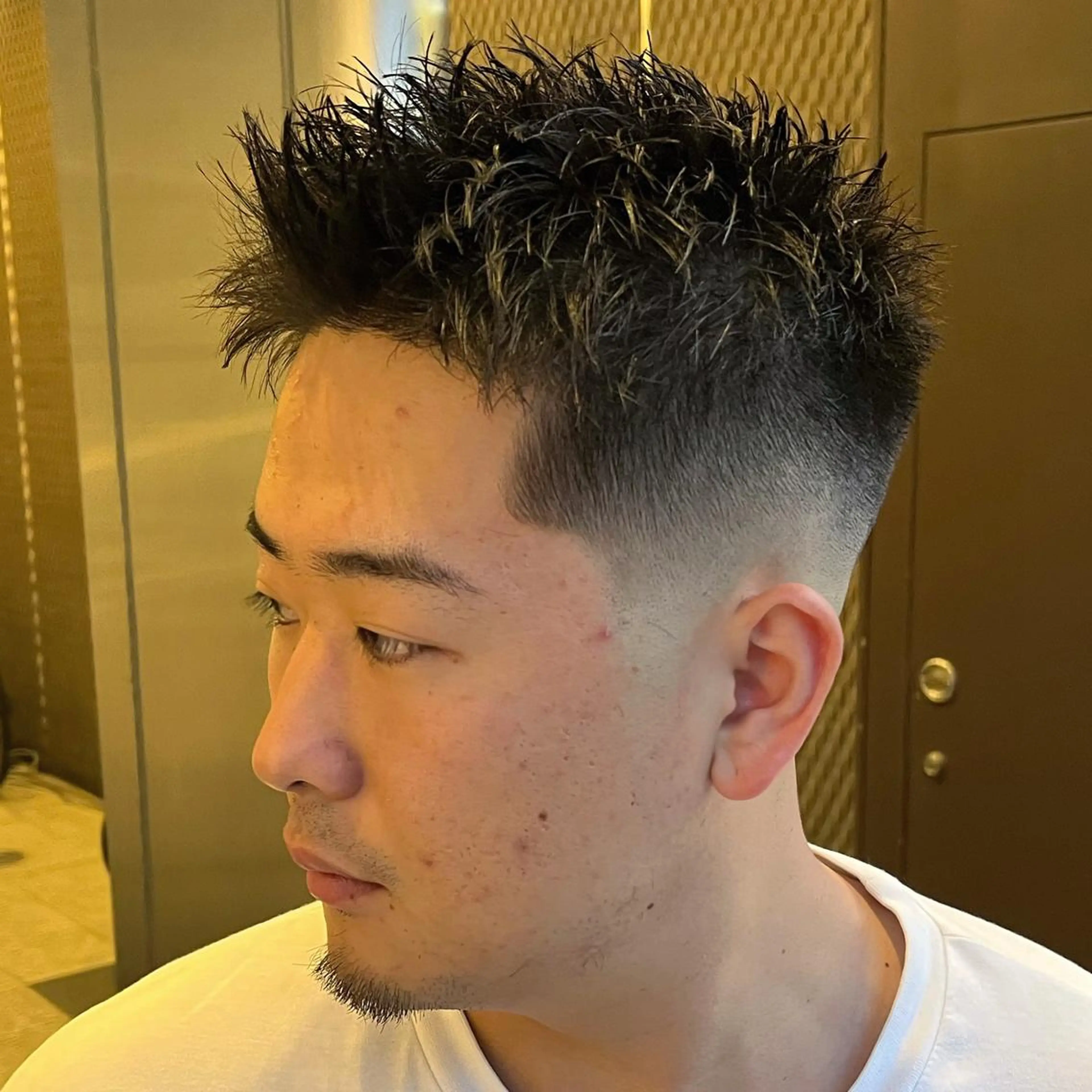 ショート メンズ フェードカット メンズパーマ スキンフェード スペインカール カット 立川/メンズパーマ 厚進太郎のヘアスタイル