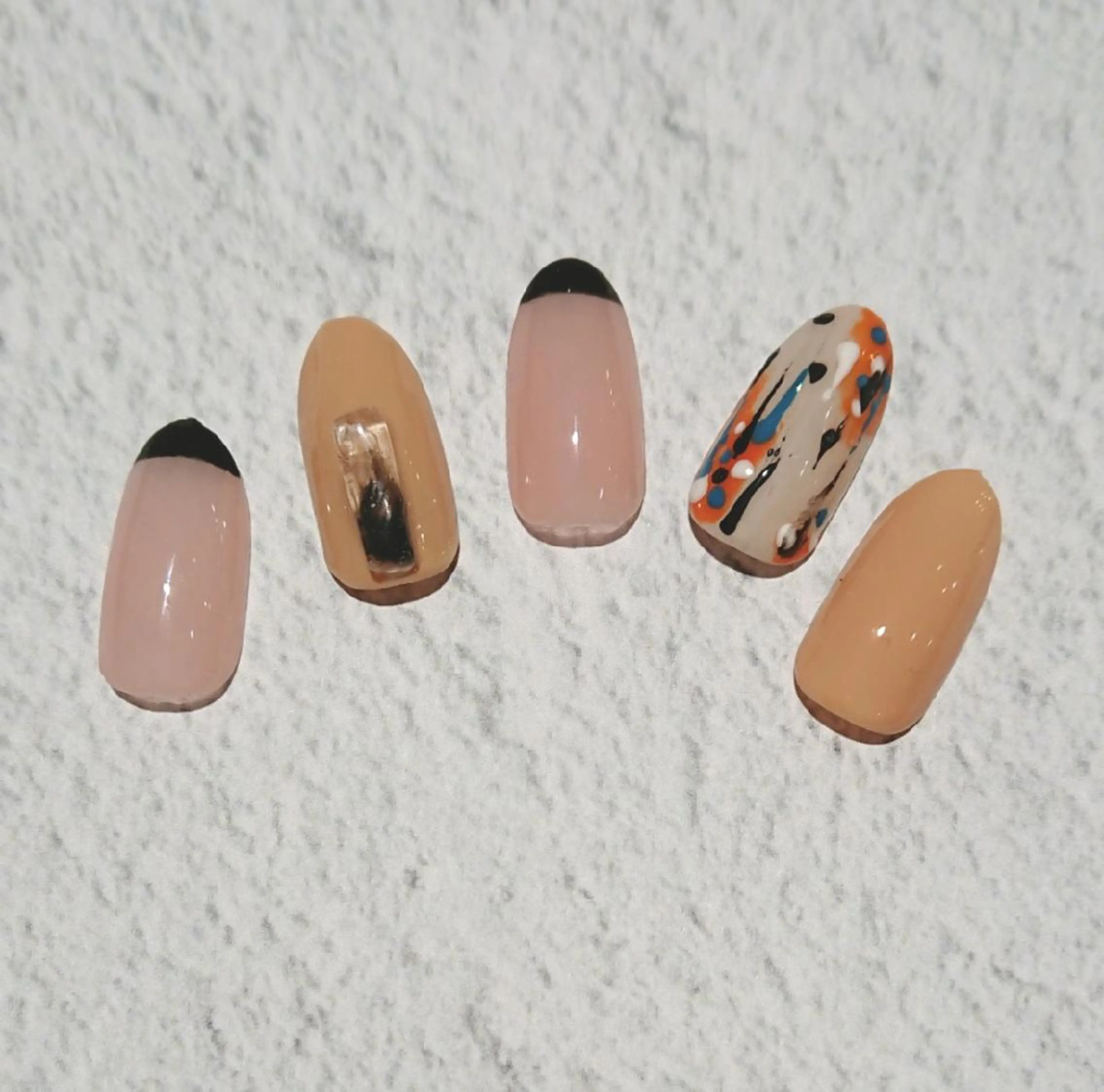 ネイル atelier -02tsuboのネイルデザイン