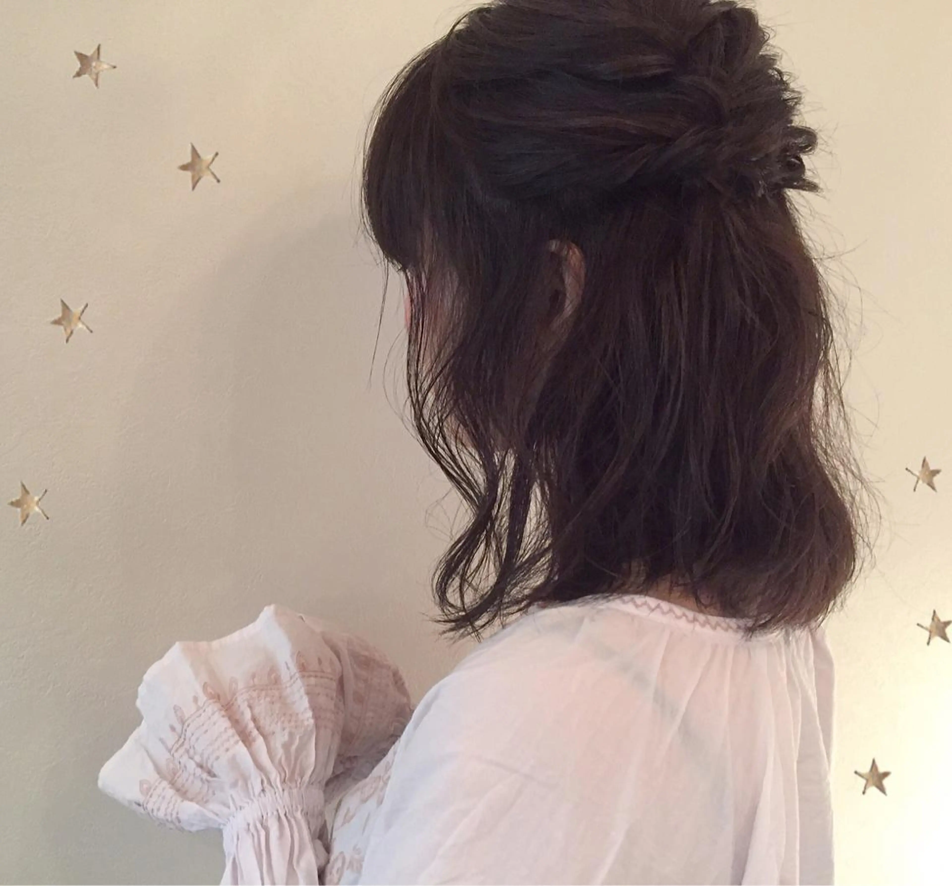 ミディアム ヘアアレンジ 簡単アレンジ 市川 千夏のヘアスタイル