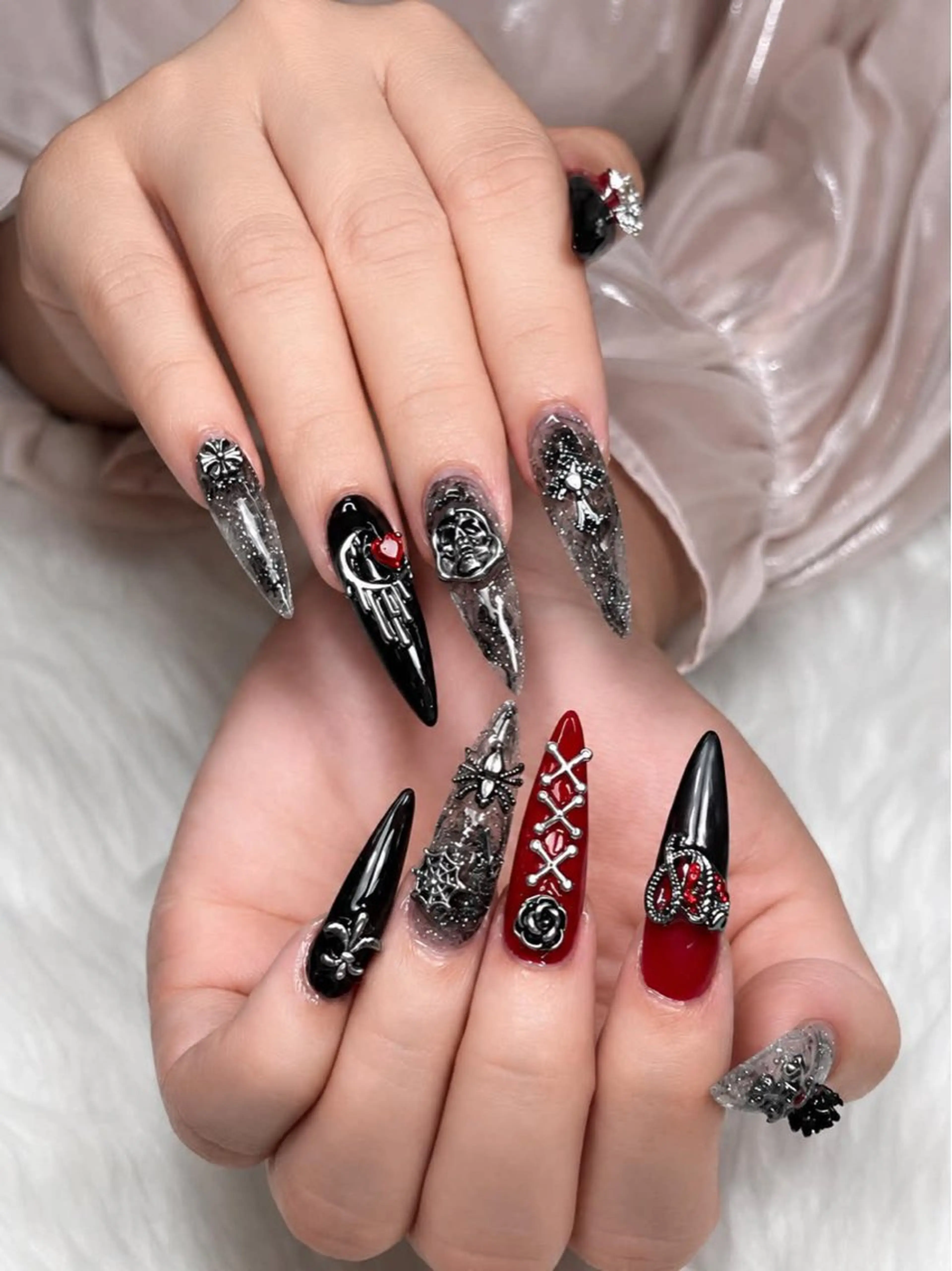 ネイル AURA NAIL 上前津のネイルデザイン