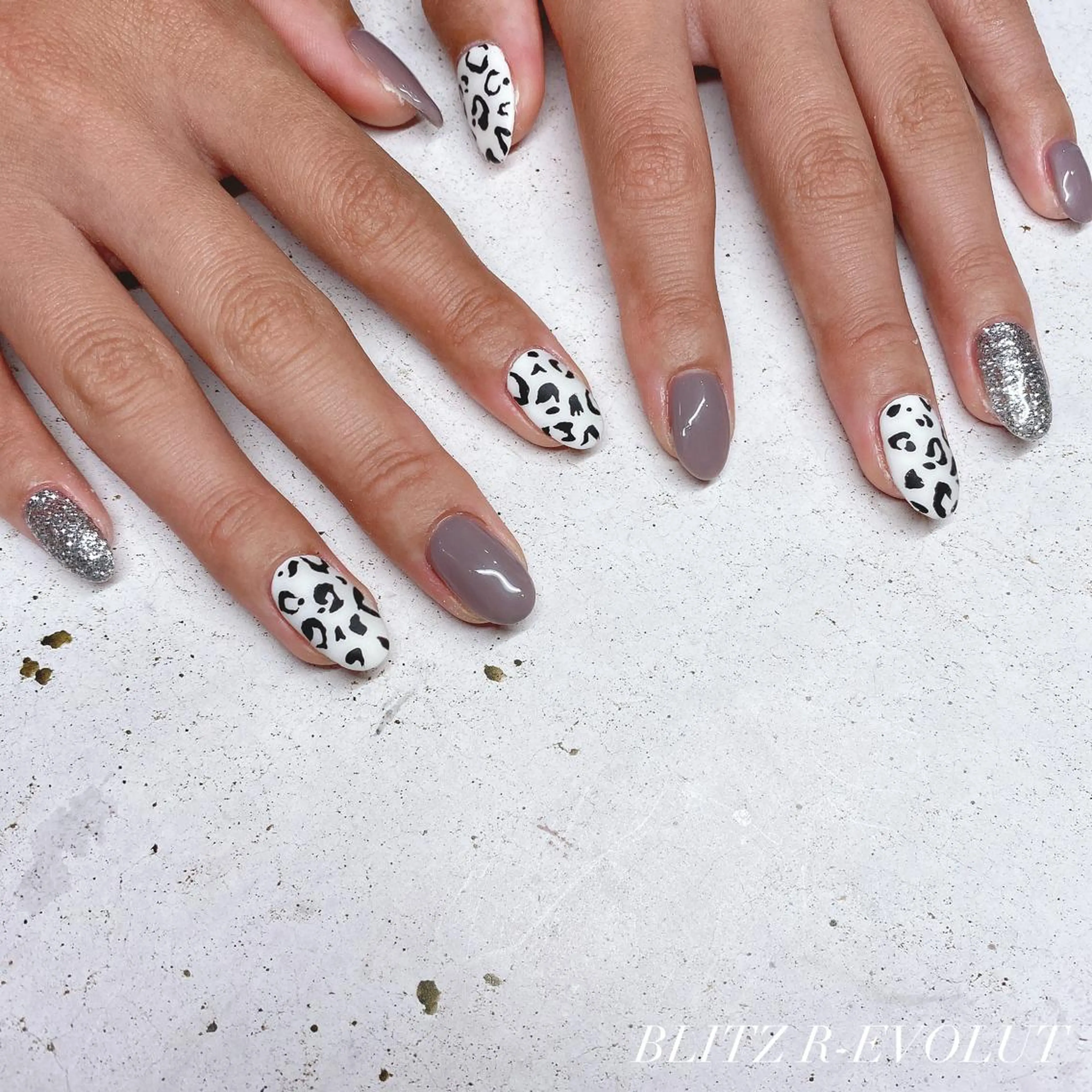 ネイル ☁️BLITZ 🎀笠原雪音🎀のネイルデザイン