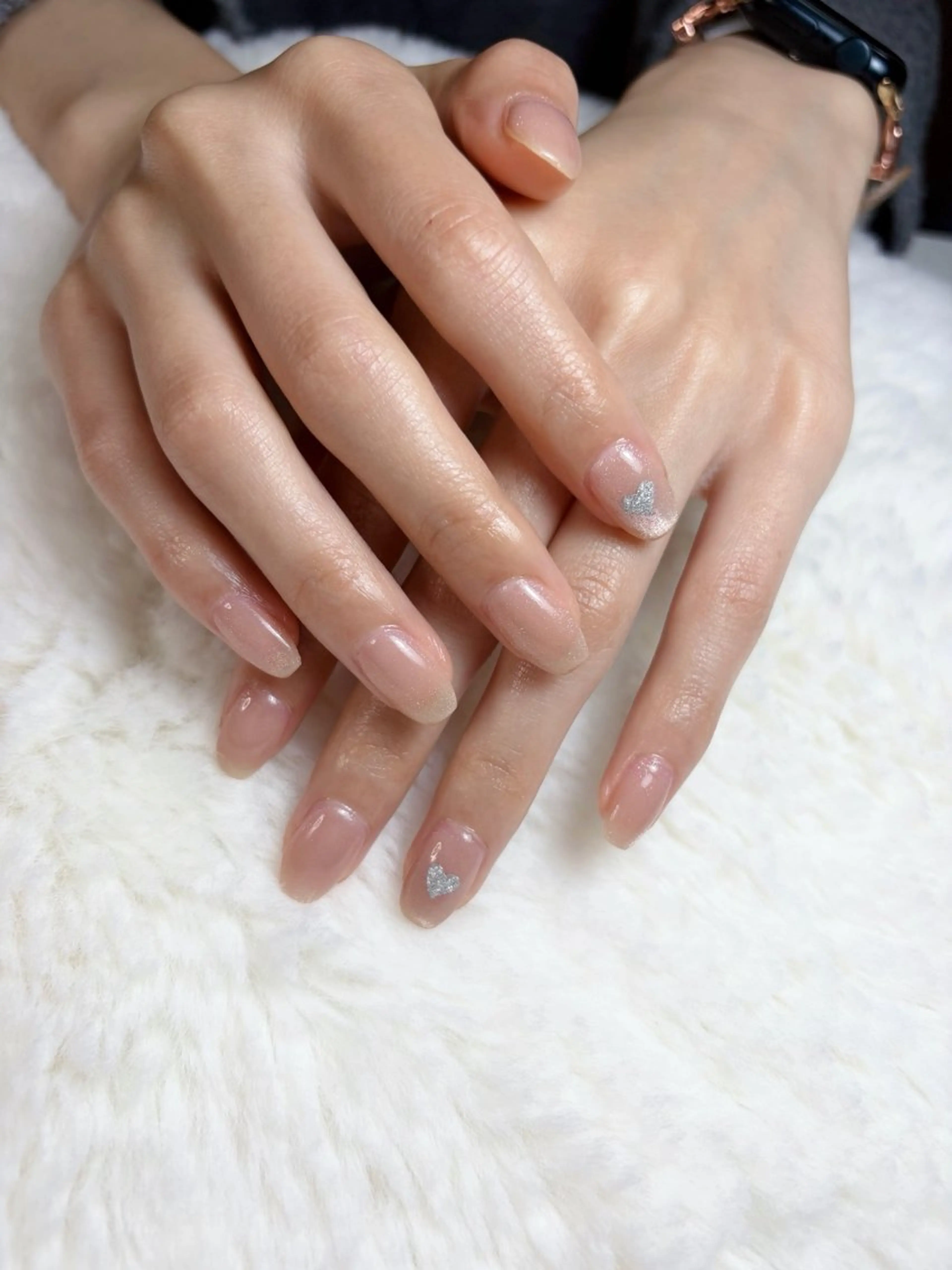 ネイル ブラウン ハート キラキラネイル マグネットネイル ピンク ハンドネイル iro+ nailのネイルデザイン