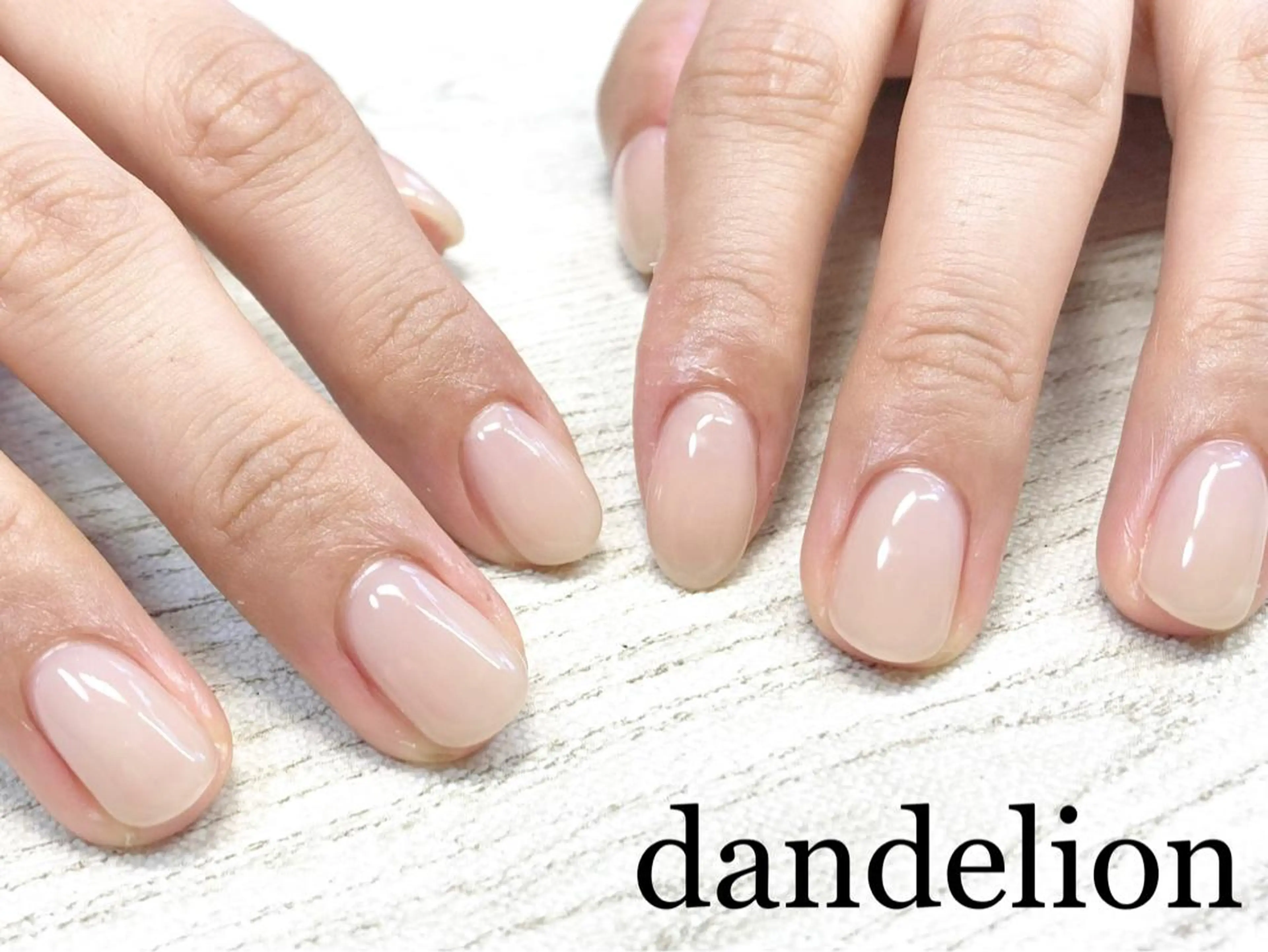 ネイル ハンドネイル ハンドケア dandelion ダンデライオンのネイルデザイン