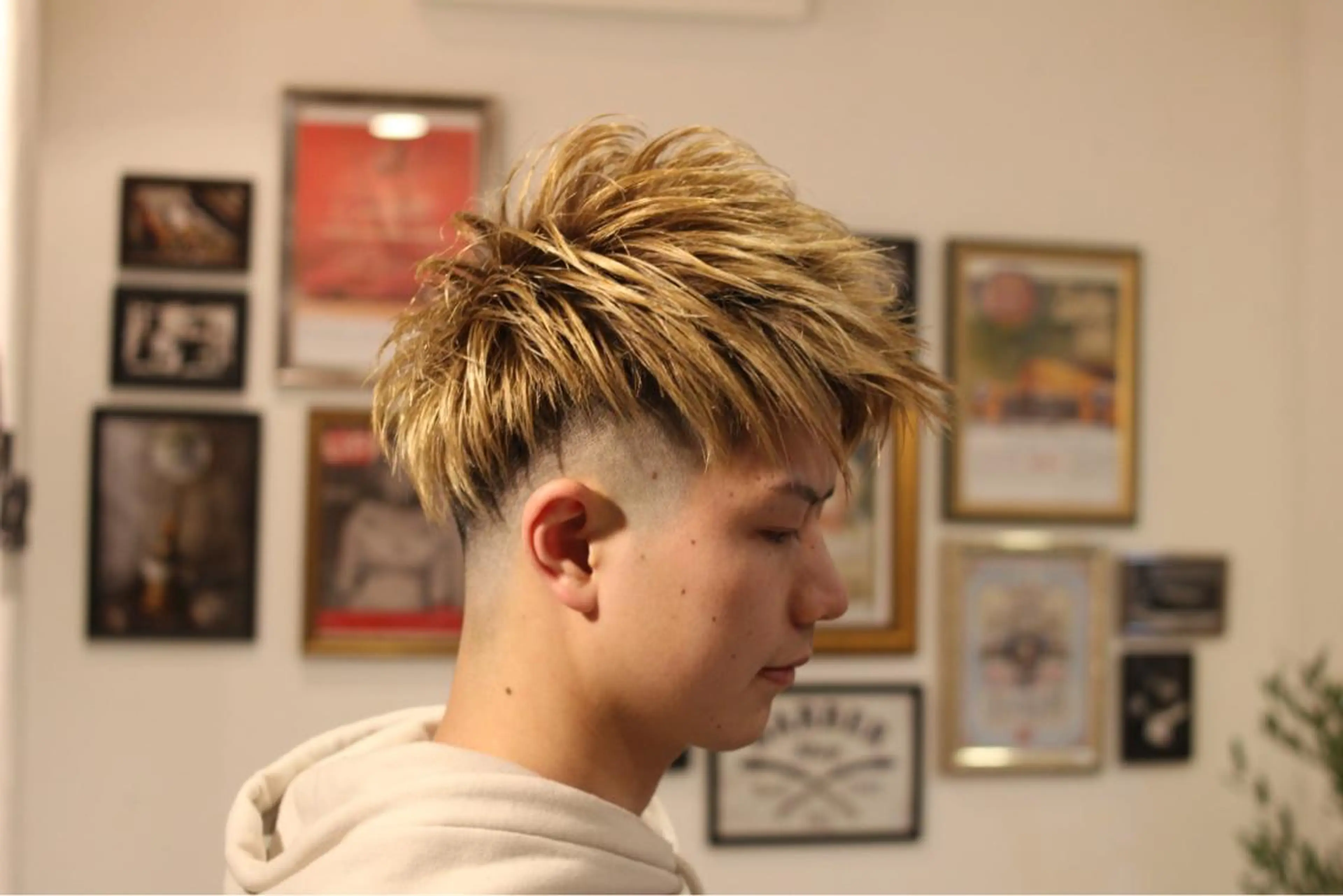 ショート 石鳶 勝のヘアスタイル