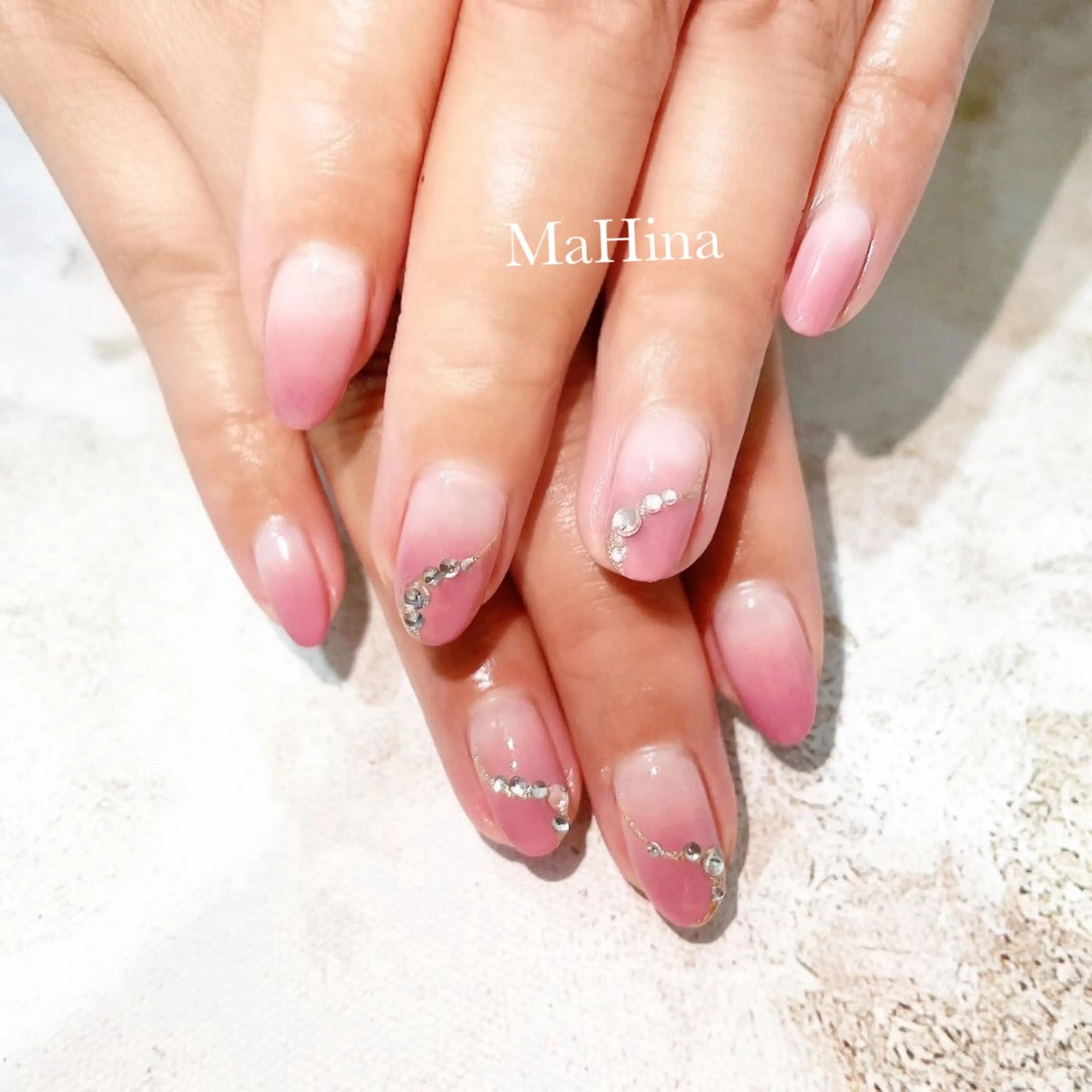 ネイル シンプルネイル ハンドネイル MaHina🌙 salonのネイルデザイン