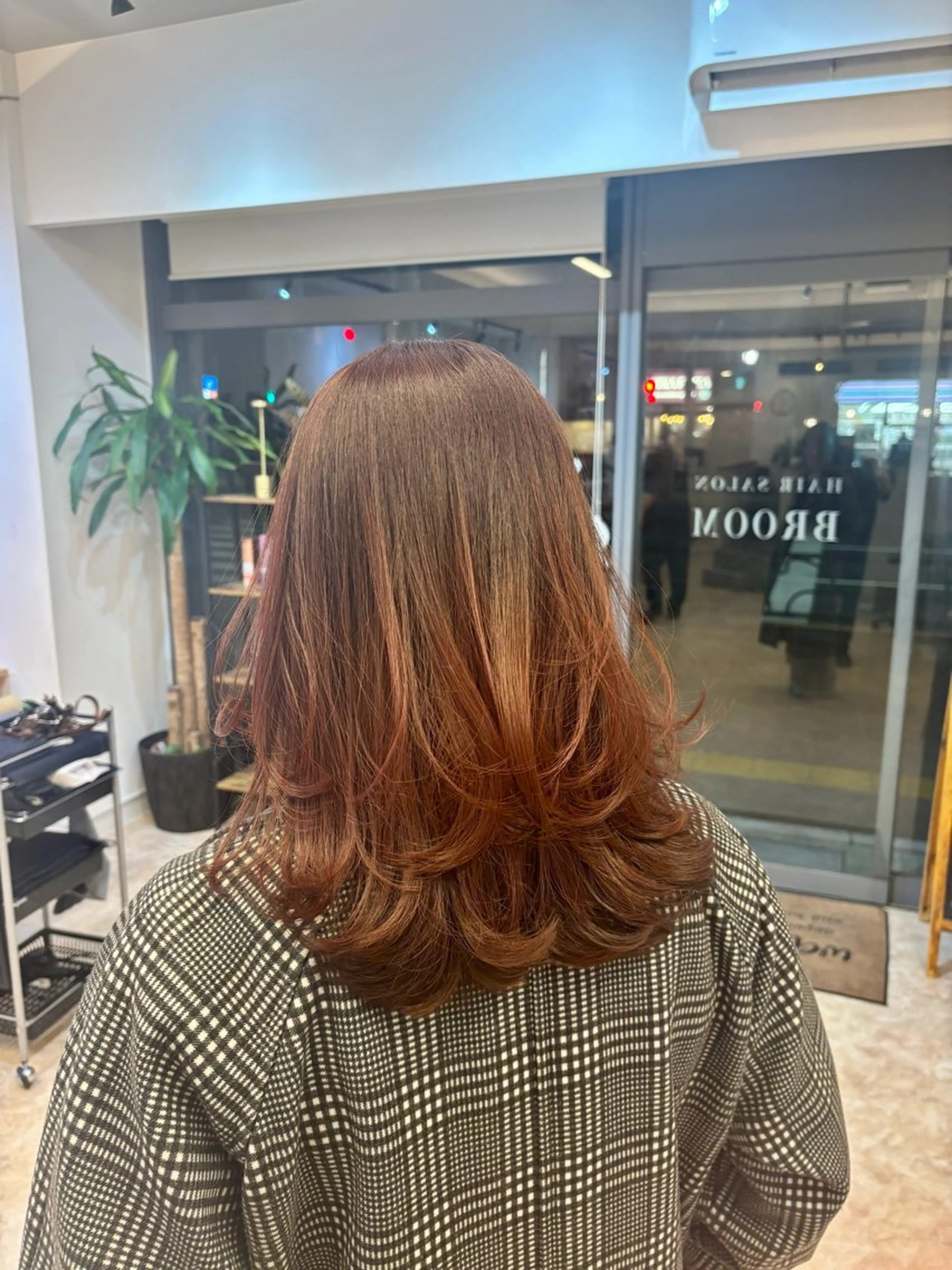 ミディアム ミディアムレイヤー レイヤーカット 江口 幸太のヘアスタイル