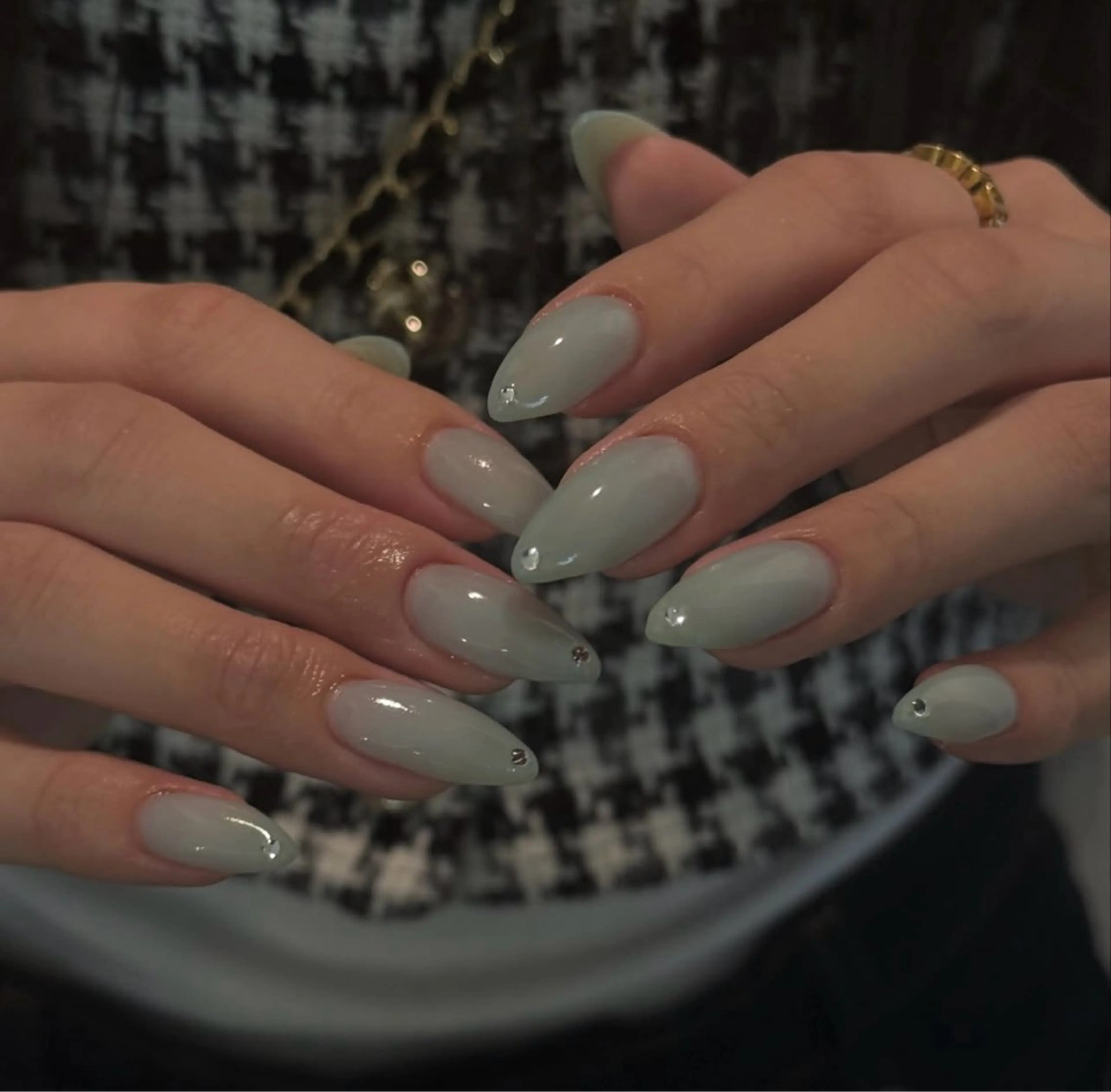 ネイル ハンドネイル NiJi Nailsのネイルデザイン