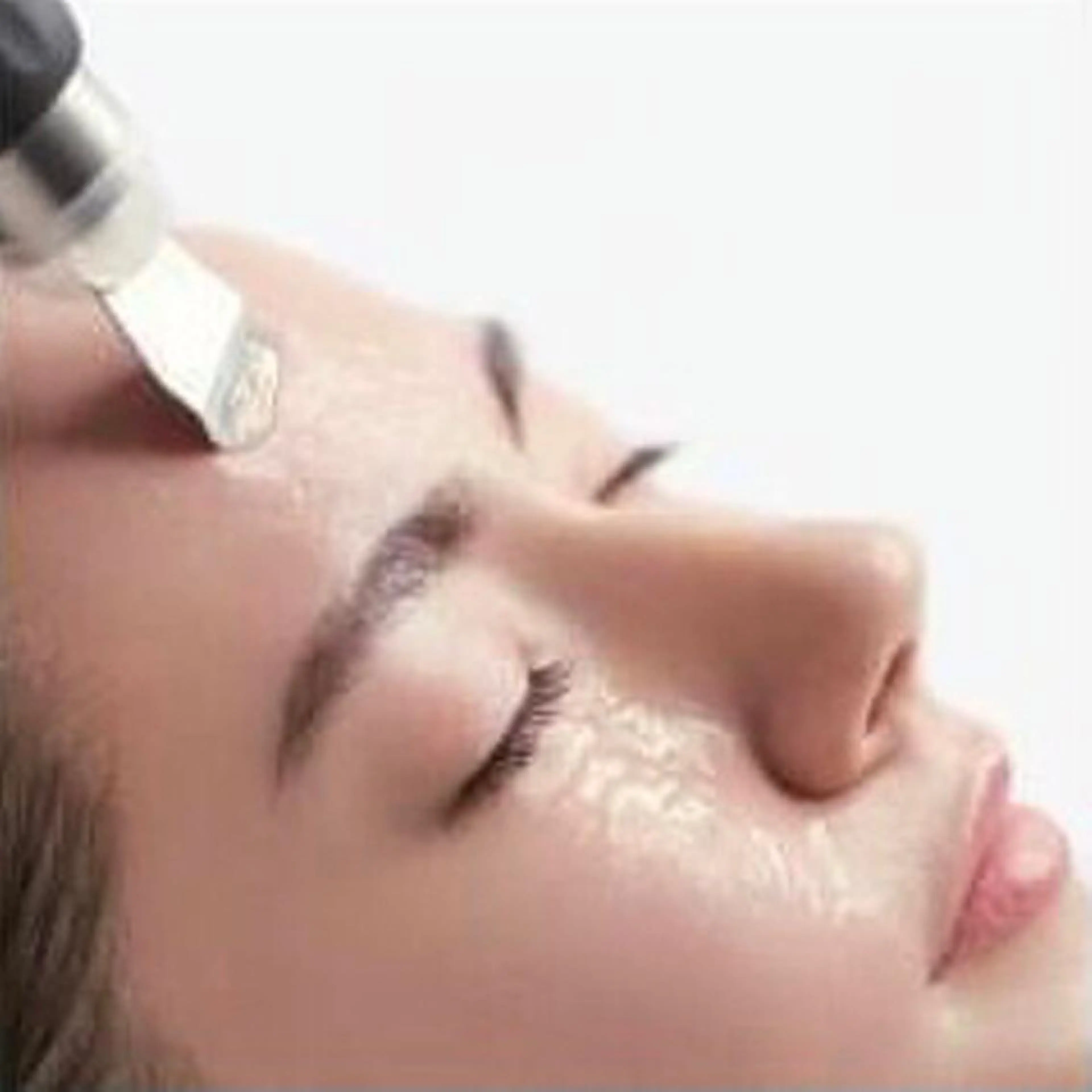 【毛穴スッキリ！】超音波機器でのディープ洗浄付き60分✨毛穴の詰まりやベタつきが気になる方にオススメ！お悩み別マスク付♪の写真