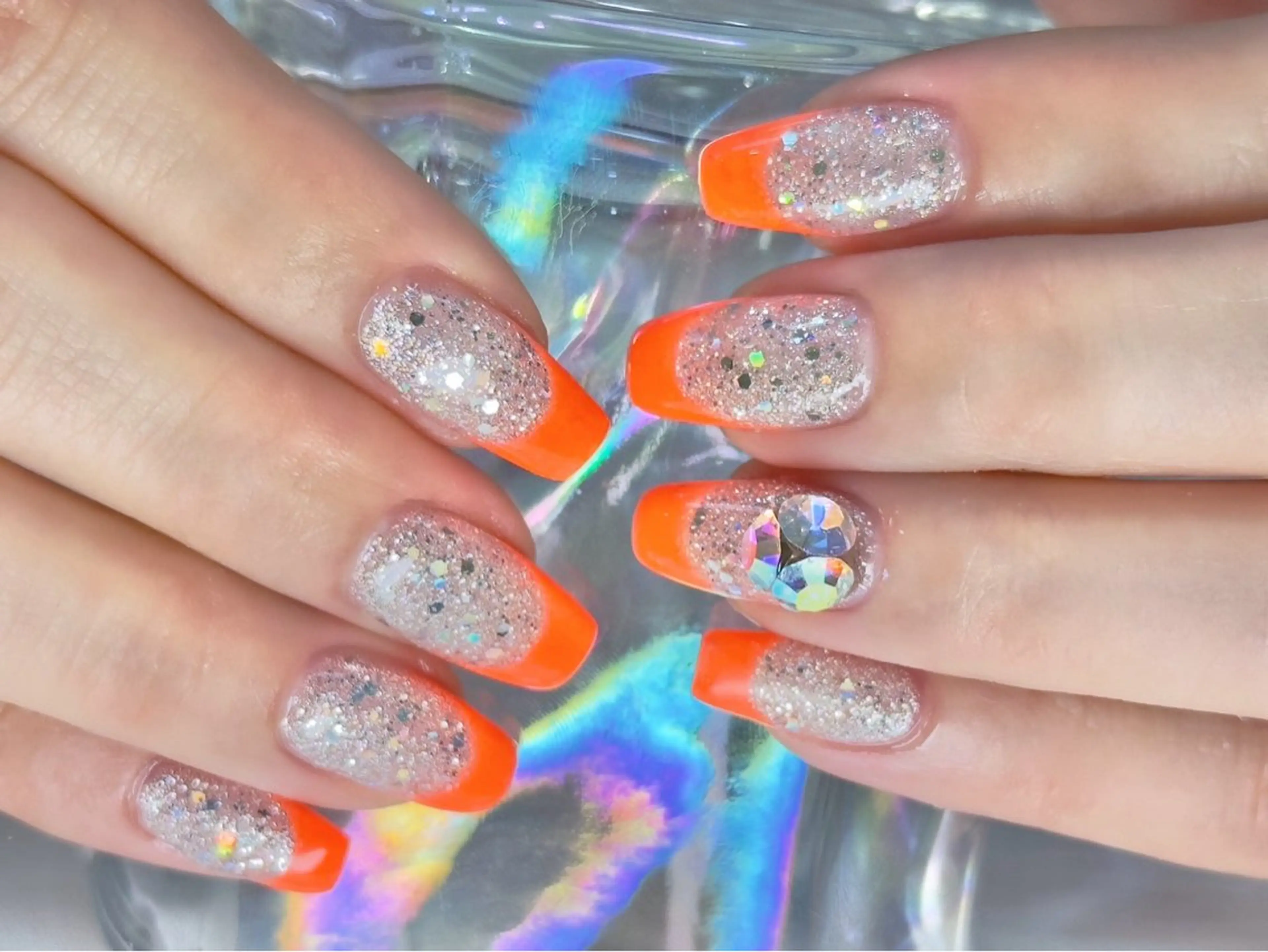 ネイル フレンチネイル ラメ(グリッター) オレンジ 夏ネイル Jebel Beauty Miuの眉毛・アイブロウイメージ